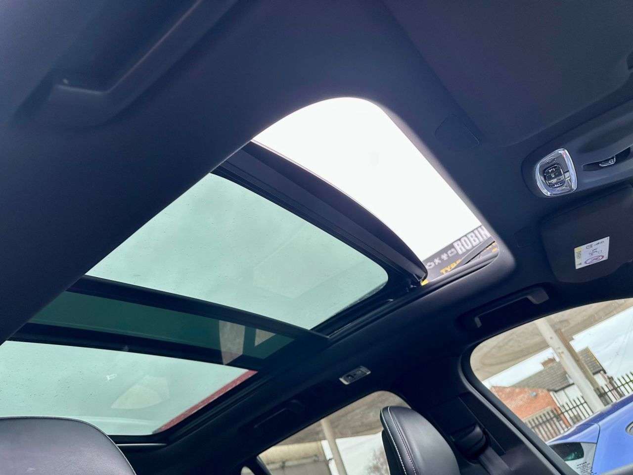 2017 VOLVO XC90 2017 VOLVO XC90