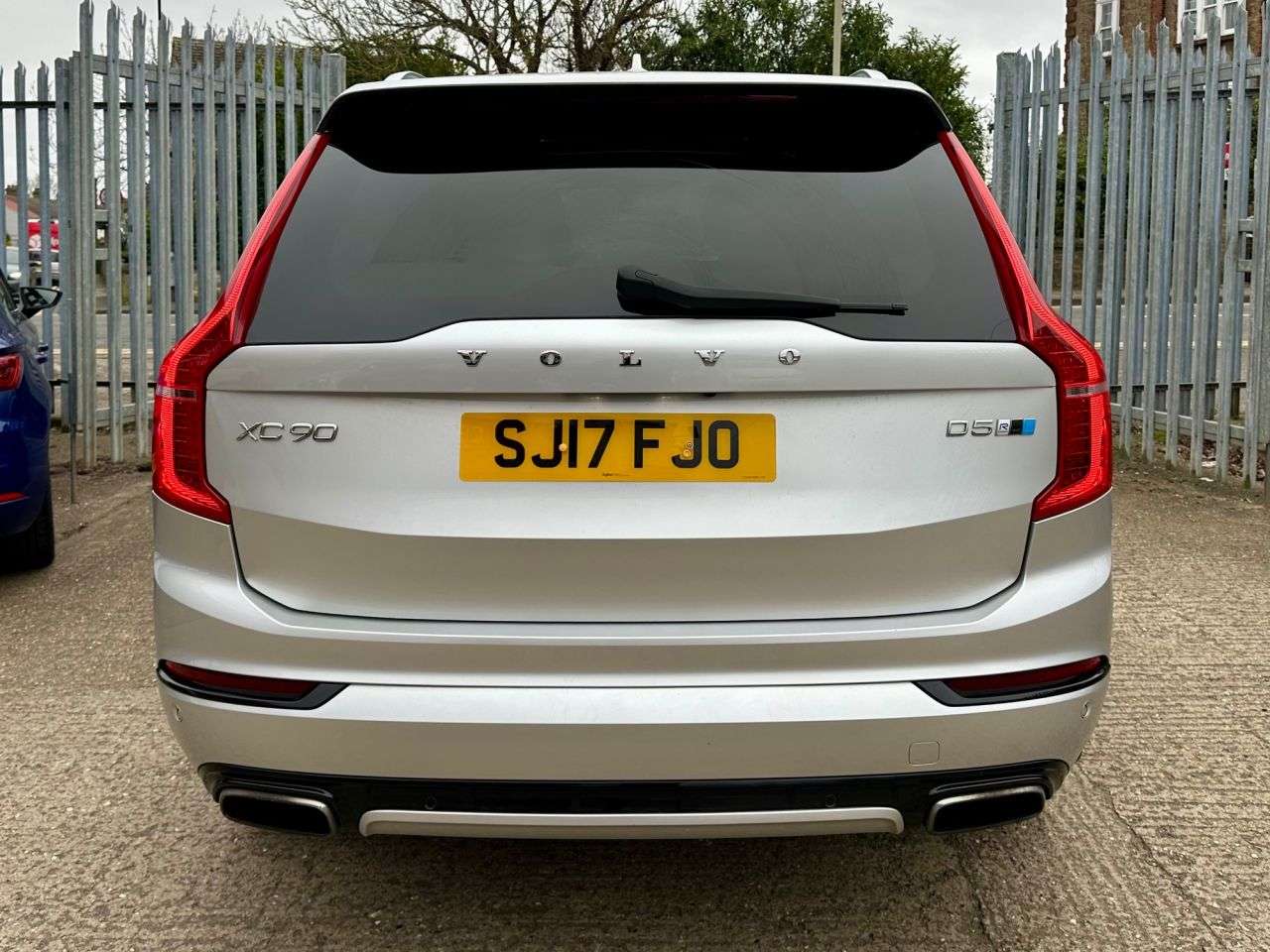 2017 VOLVO XC90 2017 VOLVO XC90