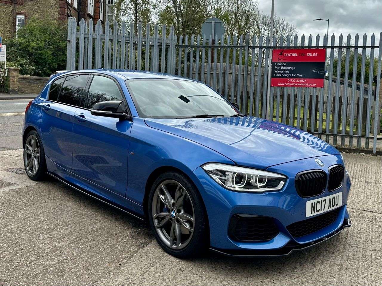2017 BMW 1 SERIES 2017 BMW 1 SERIES