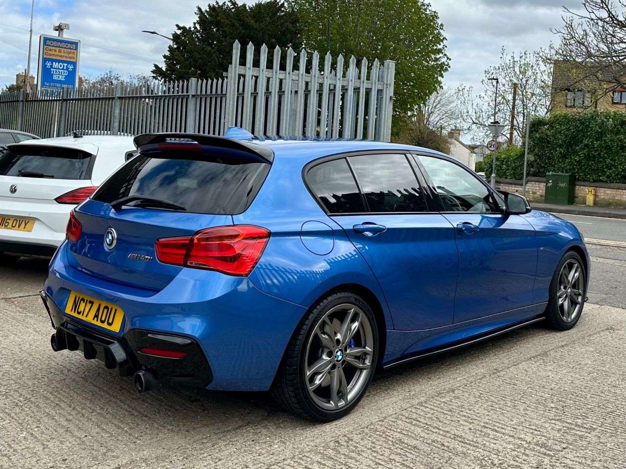 2017 BMW 1 SERIES 2017 BMW 1 SERIES