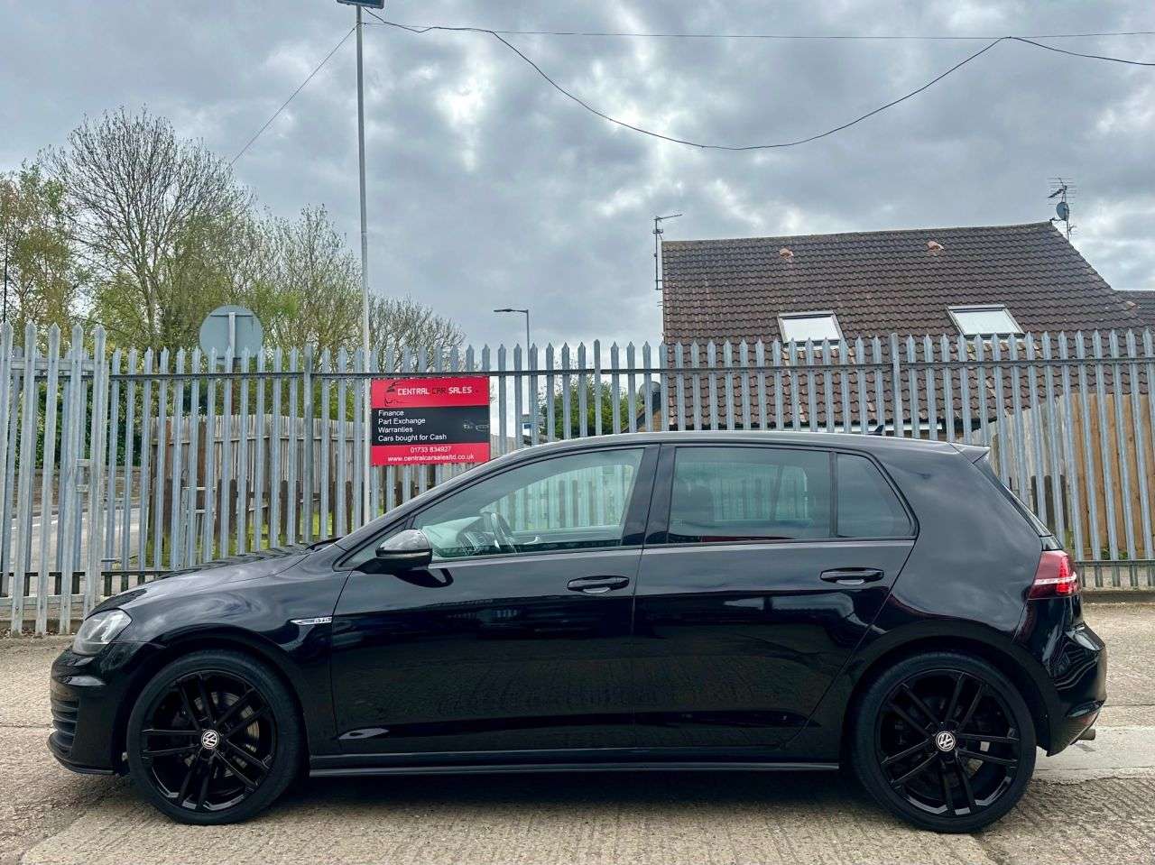 2016 VOLKSWAGEN GOLF 2016 VOLKSWAGEN GOLF