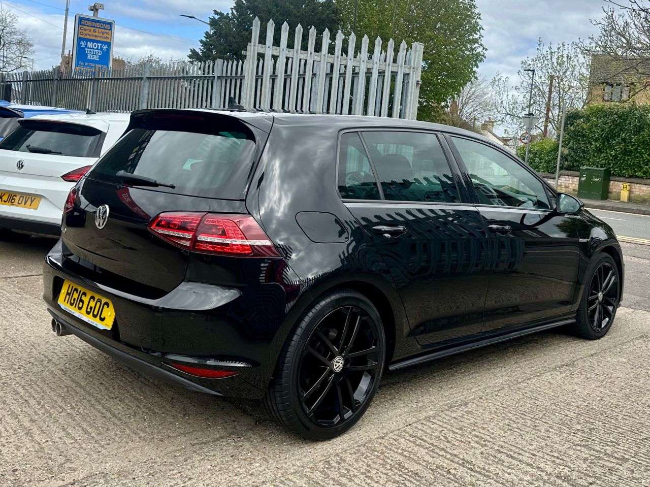 2016 VOLKSWAGEN GOLF 2016 VOLKSWAGEN GOLF