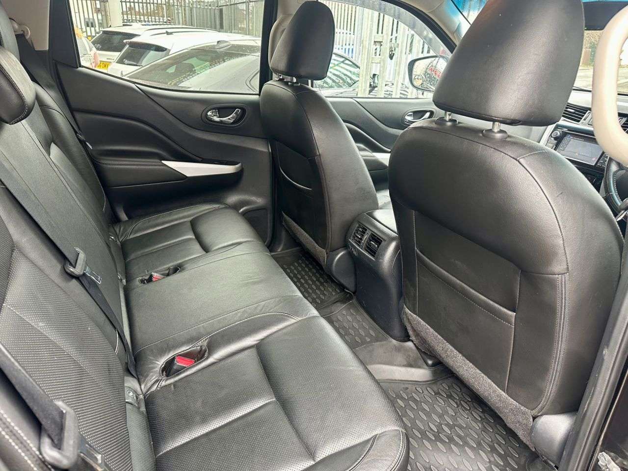 2016 NISSAN NAVARA 2016 NISSAN NAVARA