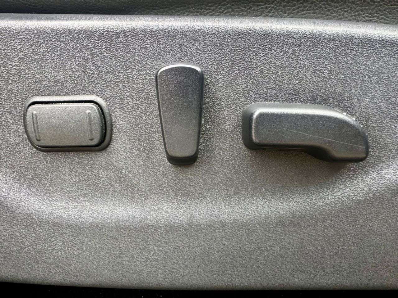 2016 NISSAN NAVARA 2016 NISSAN NAVARA