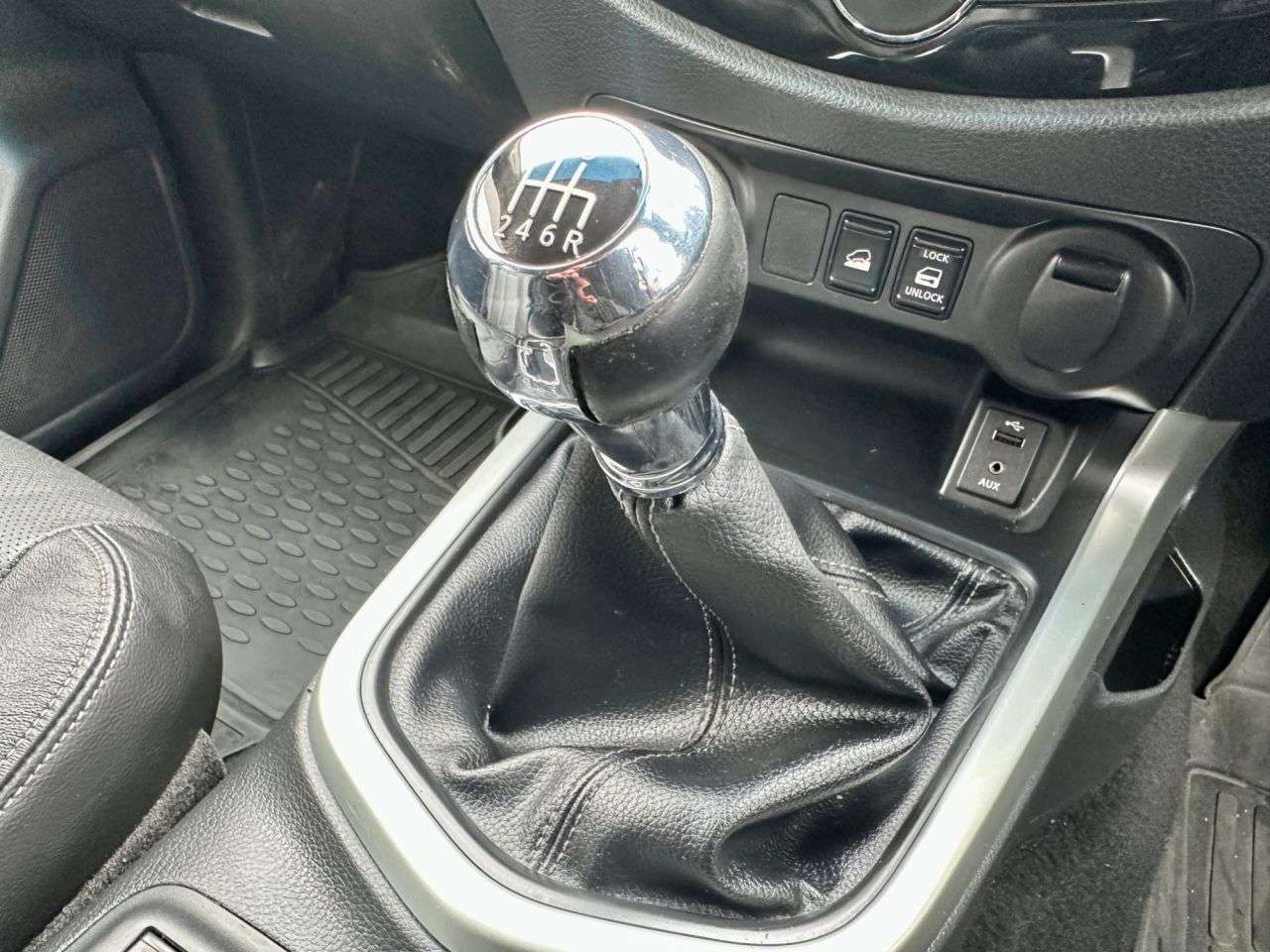2016 NISSAN NAVARA 2016 NISSAN NAVARA