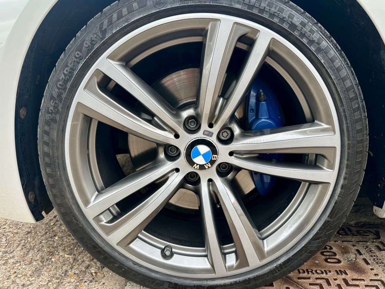 2016 BMW 3 SERIES 2016 BMW 3 SERIES