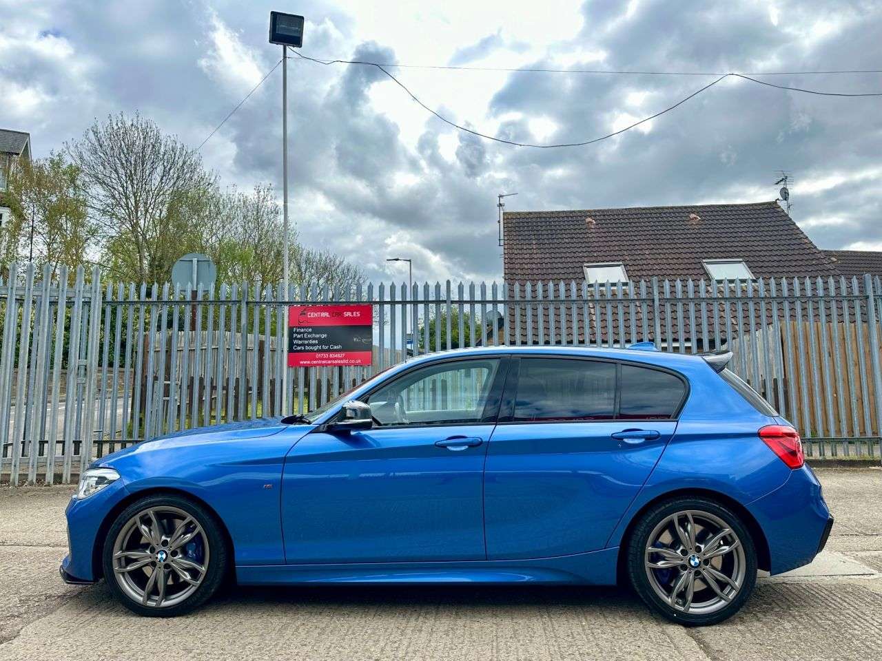 2017 BMW 1 SERIES 2017 BMW 1 SERIES
