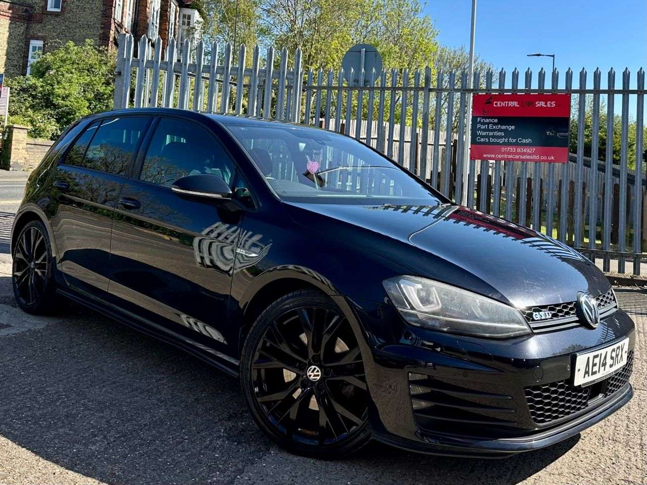 A 2014 VOLKSWAGEN GOLF 2.0 TDI BlueMotion Tech GTD Hatchback 5dr Diesel DSG Euro 6 (s/s) (184 ps) A 2014 VOLKSWAGEN GOLF 2.0 TDI BlueMotion Tech GTD Hatchback 5dr Diesel DSG Euro 6 (s/s) (184 ps)