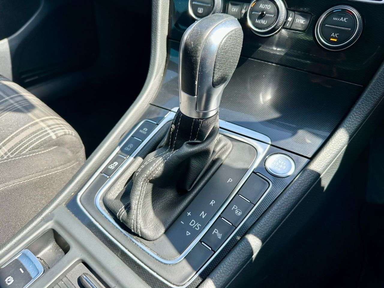 2016 VOLKSWAGEN GOLF 2016 VOLKSWAGEN GOLF