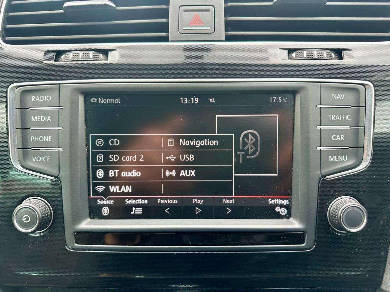 2017 VOLKSWAGEN GOLF 2017 VOLKSWAGEN GOLF
