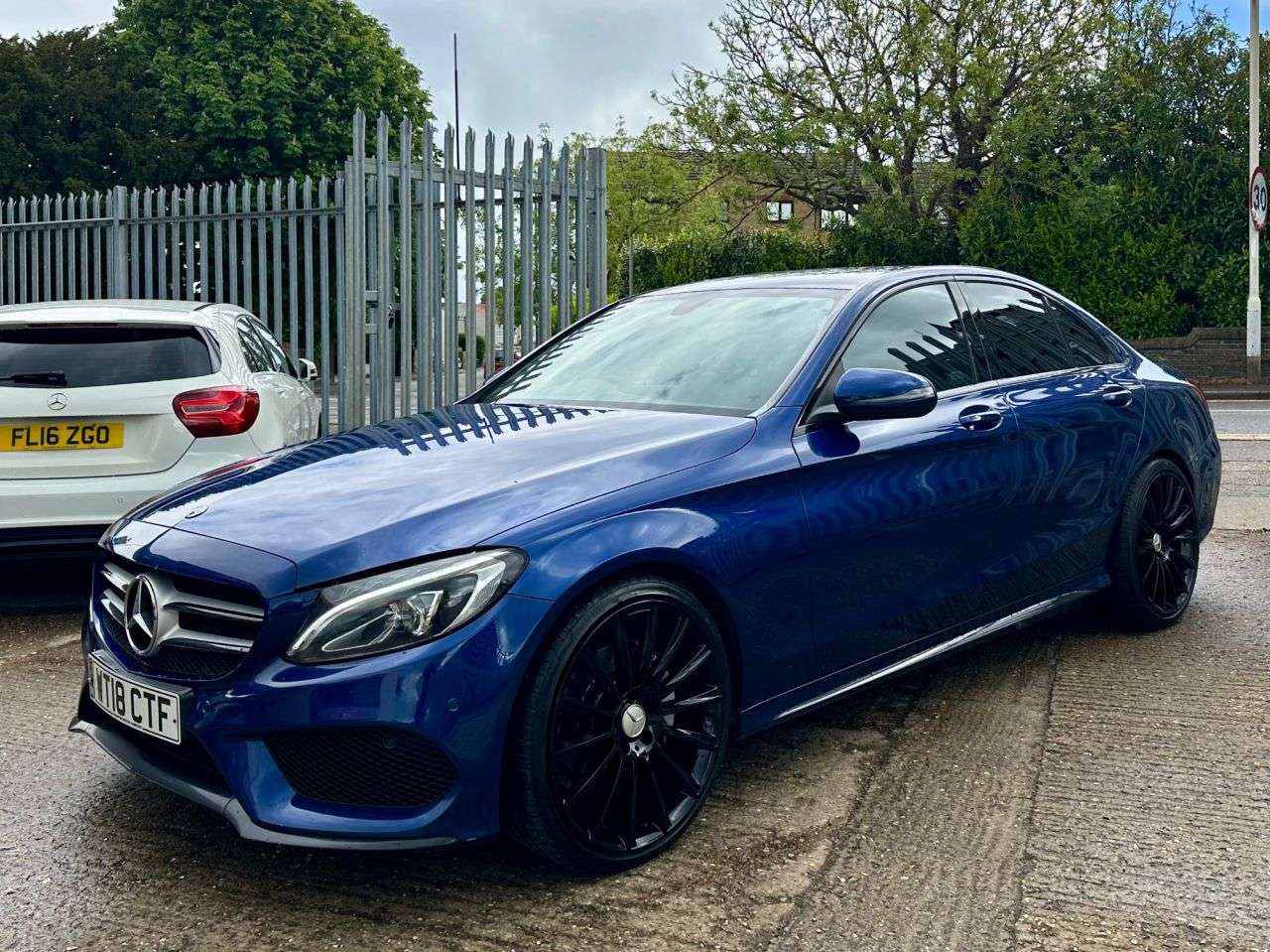 A 2018 MERCEDES-BENZ C-CLASS 2.1 C220d AMG Line Saloon 4dr Diesel G-Tronic+ Euro 6 (s/s) (170 ps) A 2018 MERCEDES-BENZ C-CLASS 2.1 C220d AMG Line Saloon 4dr Diesel G-Tronic+ Euro 6 (s/s) (170 ps)