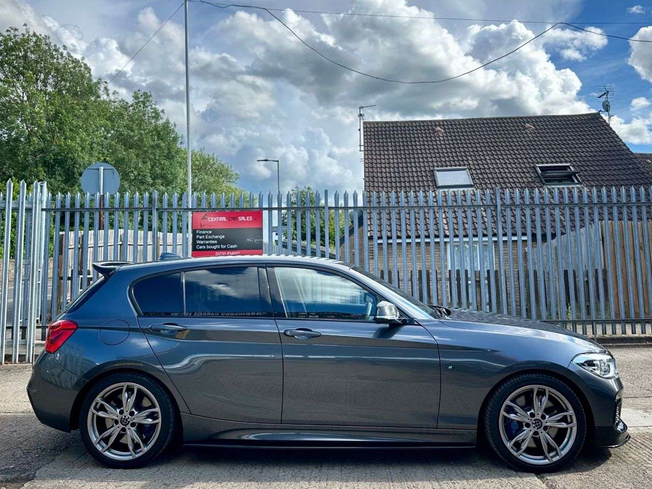 2017 BMW 1 SERIES 2017 BMW 1 SERIES
