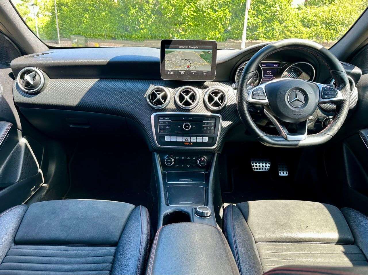 A 2017 MERCEDES-BENZ A-CLASS 1.5 A180d AMG Line (Premium) Hatchback 5dr Diesel 7G-DCT Euro 6 (s/s) (109 A 2017 MERCEDES-BENZ A-CLASS 1.5 A180d AMG Line (Premium) Hatchback 5dr Diesel 7G-DCT Euro 6 (s/s) (109
