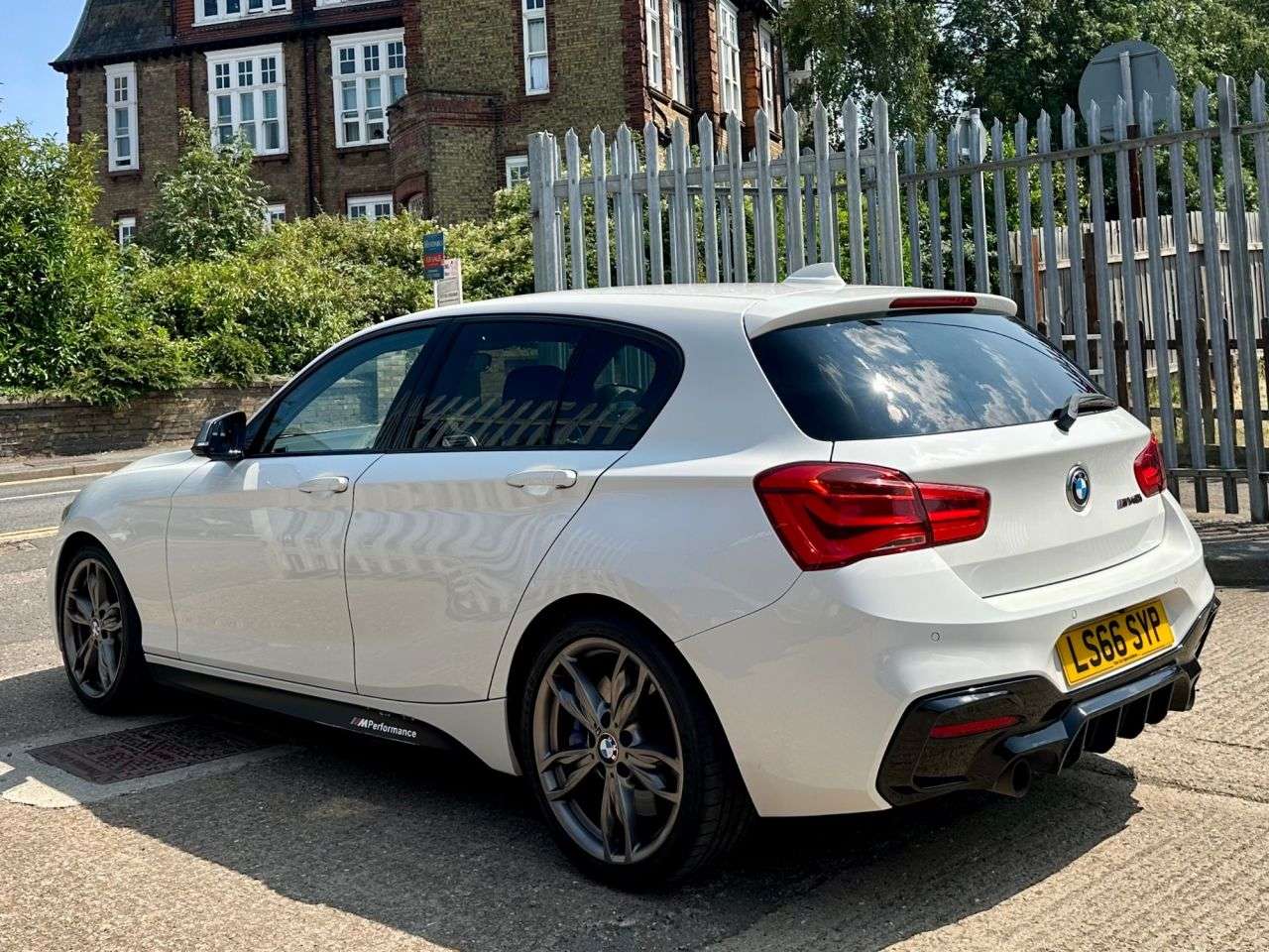2016 BMW 1 SERIES 2016 BMW 1 SERIES