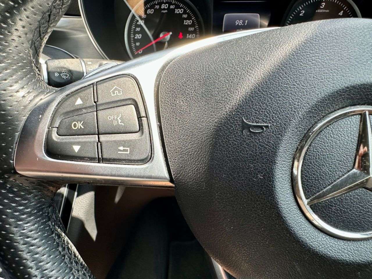 2018 MERCEDES-BENZ C CLASS 2018 MERCEDES-BENZ C CLASS