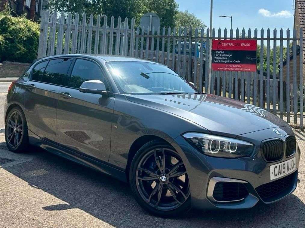 A 2019 BMW 1 SERIES 3.0 M140i GPF Shadow Edition Hatchback 5dr Petrol Auto Euro 6 (s/s) (340 ps A 2019 BMW 1 SERIES 3.0 M140i GPF Shadow Edition Hatchback 5dr Petrol Auto Euro 6 (s/s) (340 ps
