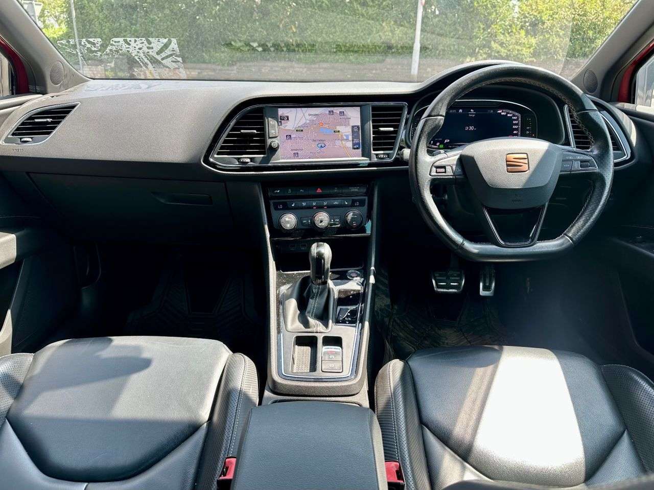 A 2019 SEAT LEON 2.0 TSI Cupra 290 Lux Hatchback 5dr Petrol DSG Euro 6 (s/s) (290 ps) A 2019 SEAT LEON 2.0 TSI Cupra 290 Lux Hatchback 5dr Petrol DSG Euro 6 (s/s) (290 ps)