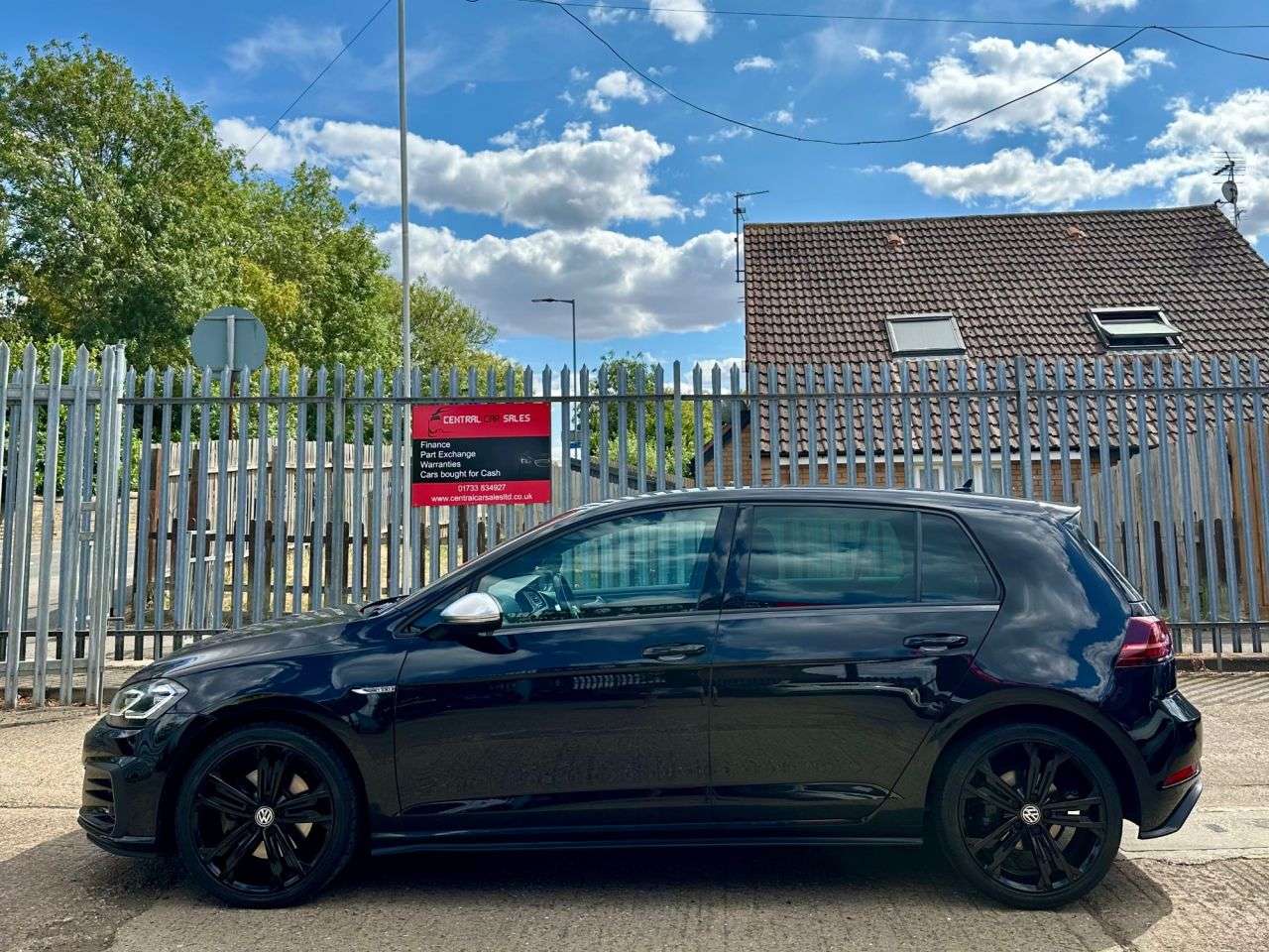 2017 VOLKSWAGEN GOLF 2017 VOLKSWAGEN GOLF