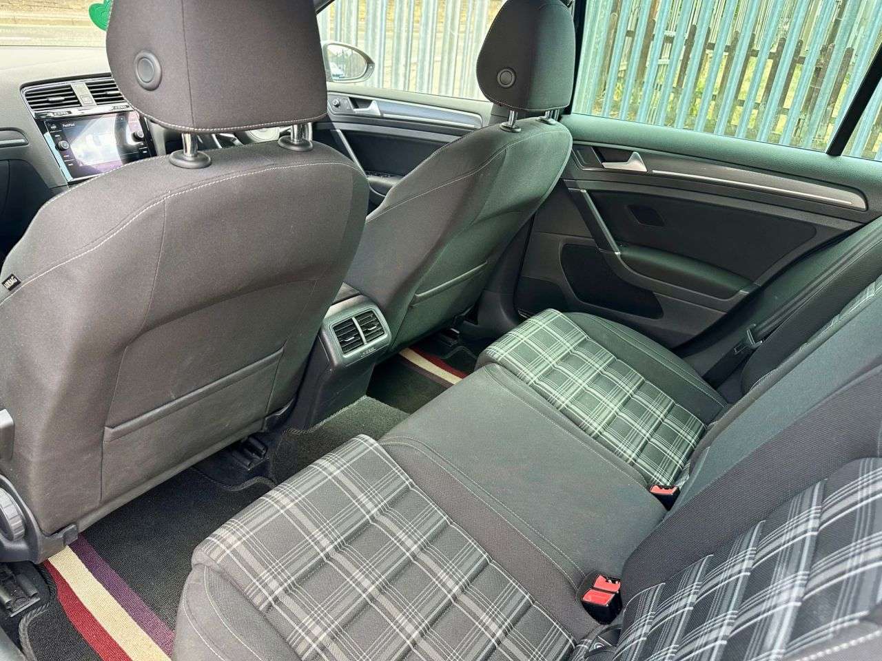 2017 VOLKSWAGEN GOLF 2017 VOLKSWAGEN GOLF