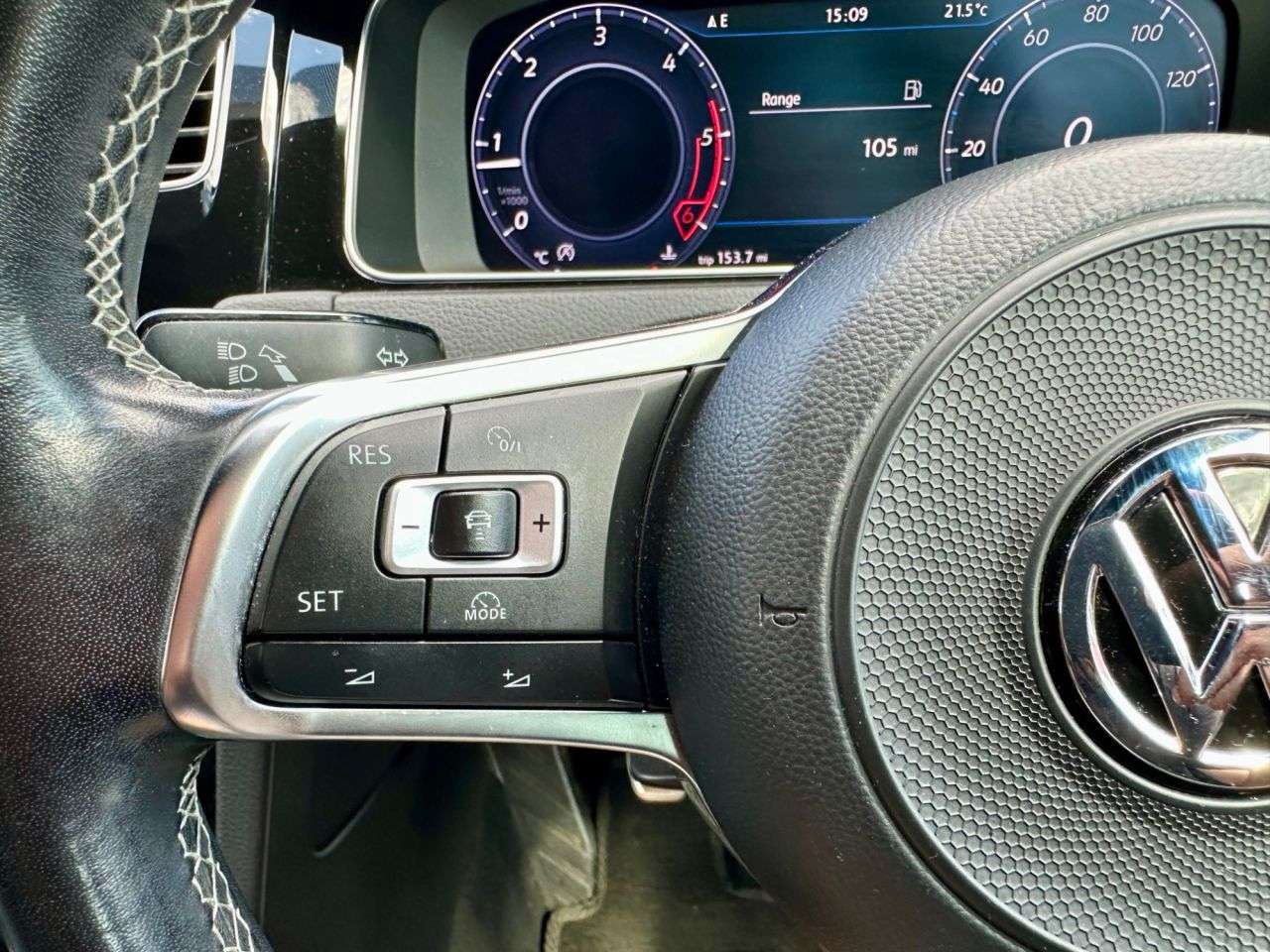 2017 VOLKSWAGEN GOLF 2017 VOLKSWAGEN GOLF