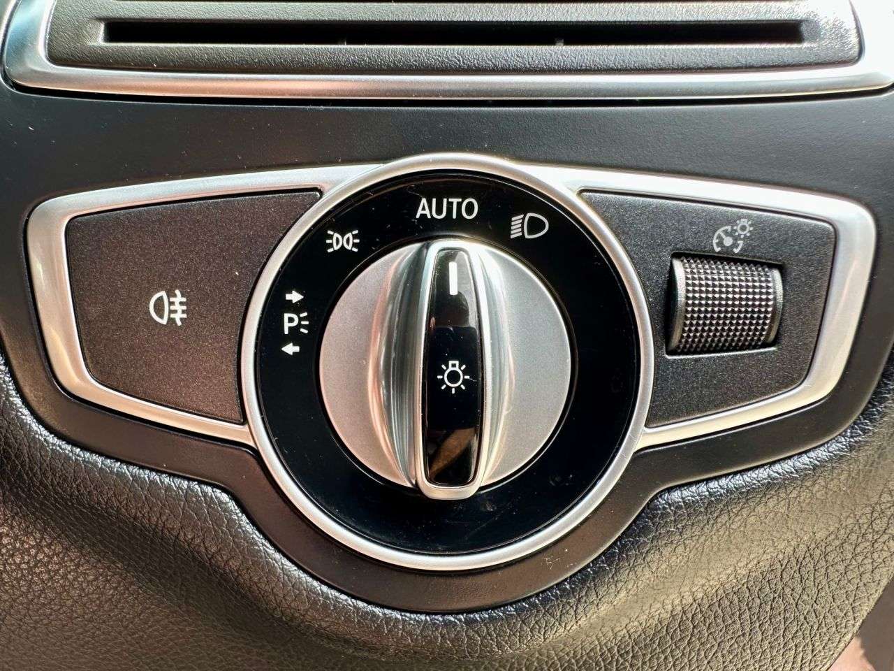 2016 MERCEDES-BENZ C CLASS 2016 MERCEDES-BENZ C CLASS