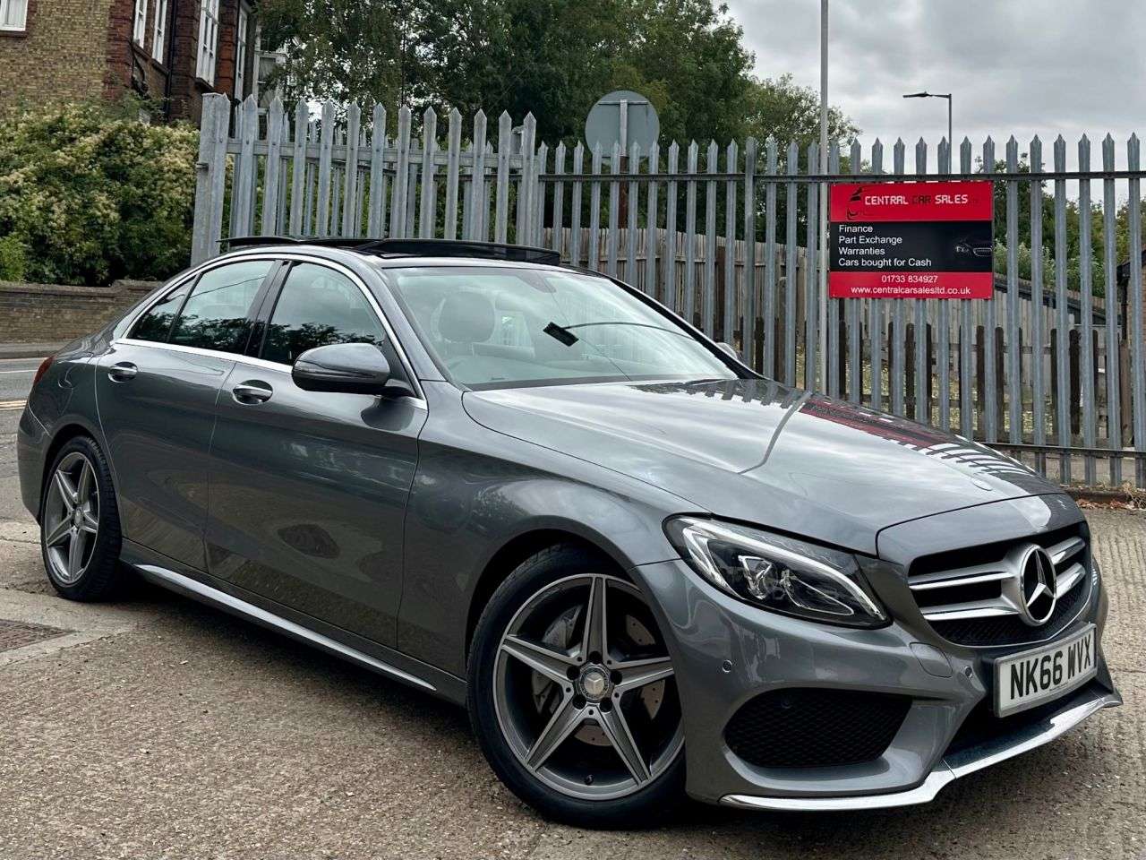 A 2016 MERCEDES-BENZ C CLASS 2.1 C220d AMG Line (Premium) Saloon 4dr Diesel 7G-Tronic+ Euro 6 (s/s) (170 A 2016 MERCEDES-BENZ C CLASS 2.1 C220d AMG Line (Premium) Saloon 4dr Diesel 7G-Tronic+ Euro 6 (s/s) (170
