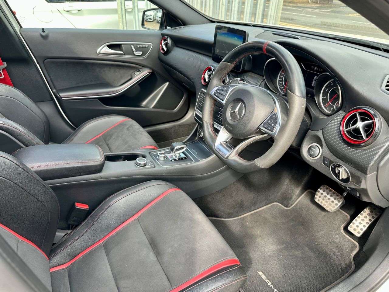 2016 MERCEDES-BENZ A CLASS 2016 MERCEDES-BENZ A CLASS