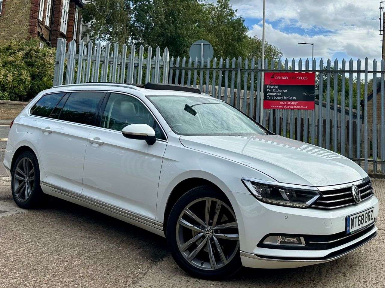 A 2019 VOLKSWAGEN PASSAT 2.0 TDI GT Estate 5dr Diesel Manual Euro 6 (s/s) (150 ps) A 2019 VOLKSWAGEN PASSAT 2.0 TDI GT Estate 5dr Diesel Manual Euro 6 (s/s) (150 ps)