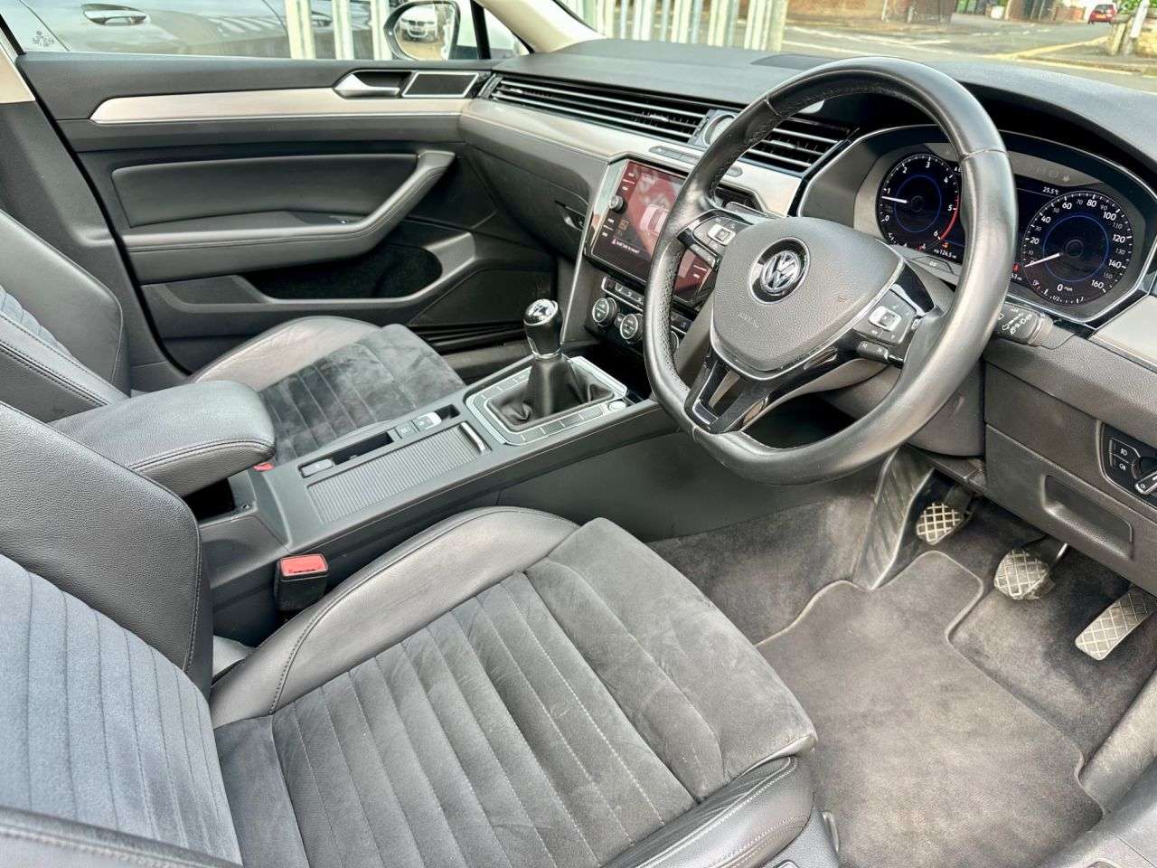 2019 VOLKSWAGEN PASSAT 2019 VOLKSWAGEN PASSAT