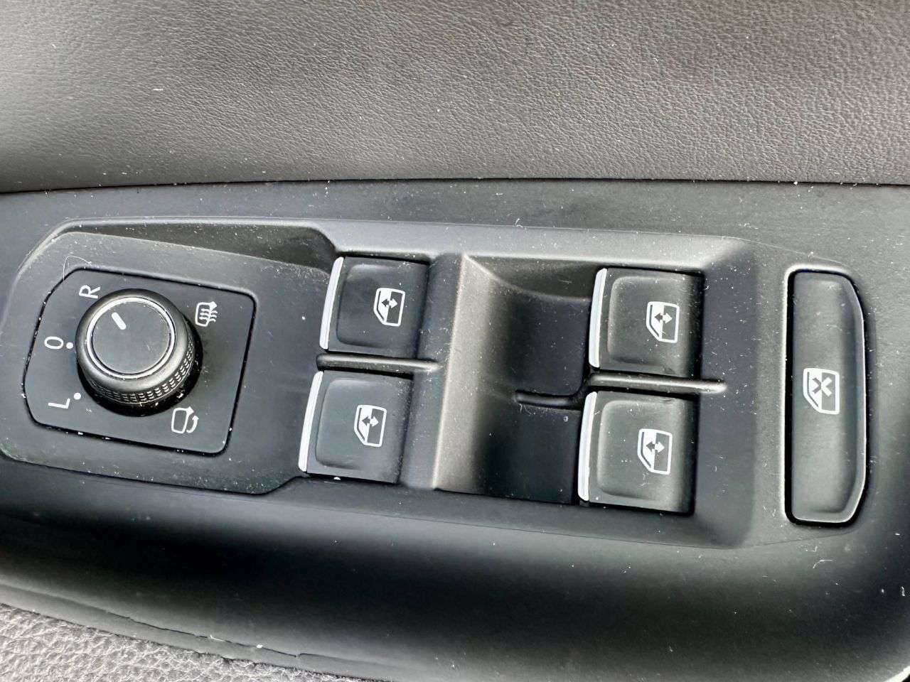 2019 VOLKSWAGEN PASSAT 2019 VOLKSWAGEN PASSAT