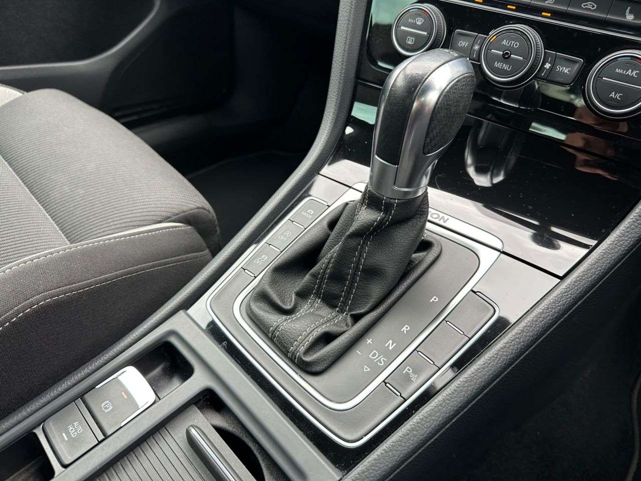 2015 VOLKSWAGEN GOLF 2015 VOLKSWAGEN GOLF