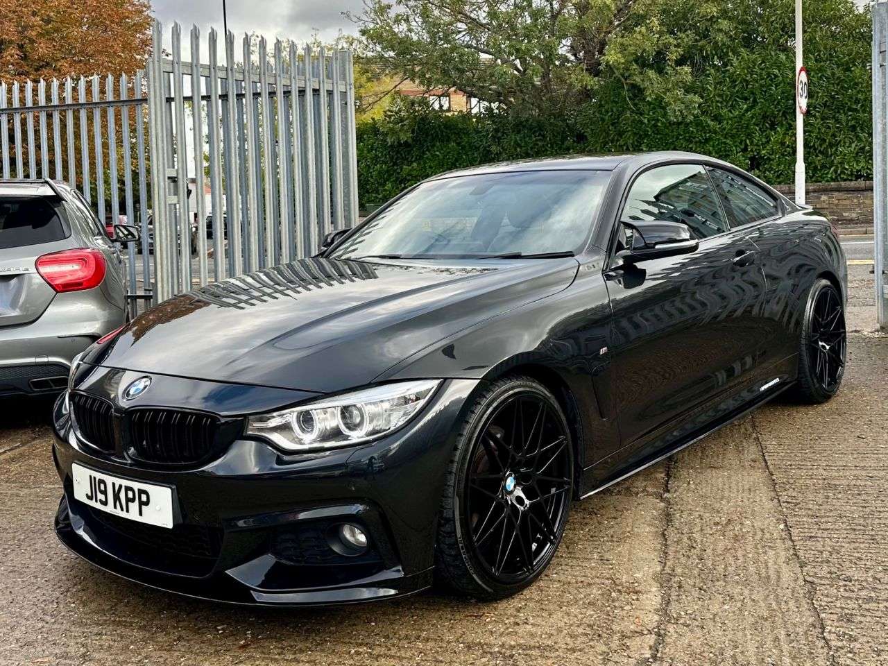 A 2015 BMW 4 SERIES 3.0 430d M Sport Coupe 2dr Diesel Auto Euro 6 (s/s) (258 ps) A 2015 BMW 4 SERIES 3.0 430d M Sport Coupe 2dr Diesel Auto Euro 6 (s/s) (258 ps)