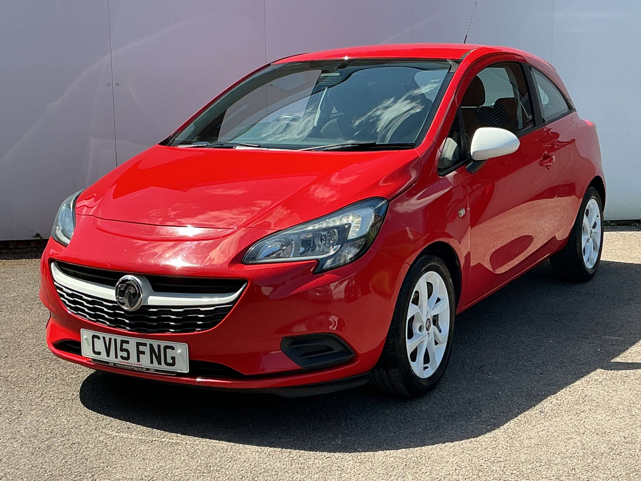 A 2015 VAUXHALL CORSA 1.2i Sting Hatchback 3dr Petrol Manual Euro 6 (70 ps) A 2015 VAUXHALL CORSA 1.2i Sting Hatchback 3dr Petrol Manual Euro 6 (70 ps)