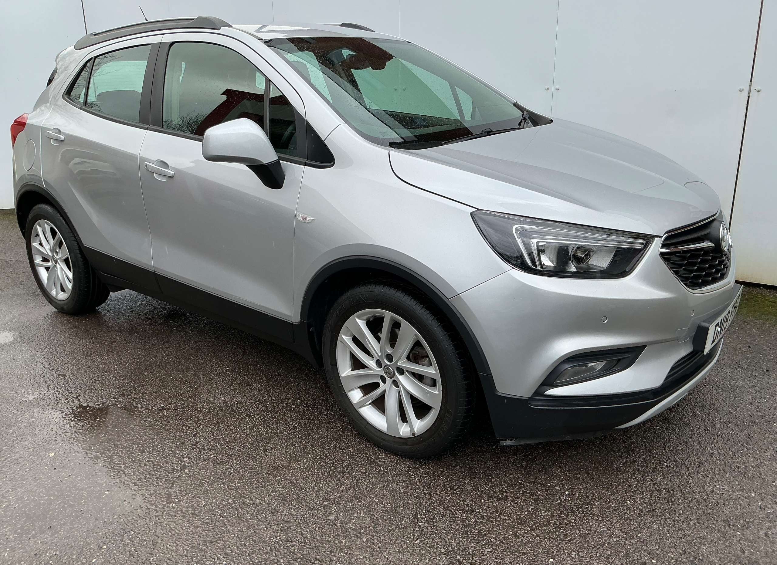 A 2019 VAUXHALL MOKKA X 1.4i Turbo Active SUV 5dr Petrol Auto Euro 6 (140 ps) A 2019 VAUXHALL MOKKA X 1.4i Turbo Active SUV 5dr Petrol Auto Euro 6 (140 ps)