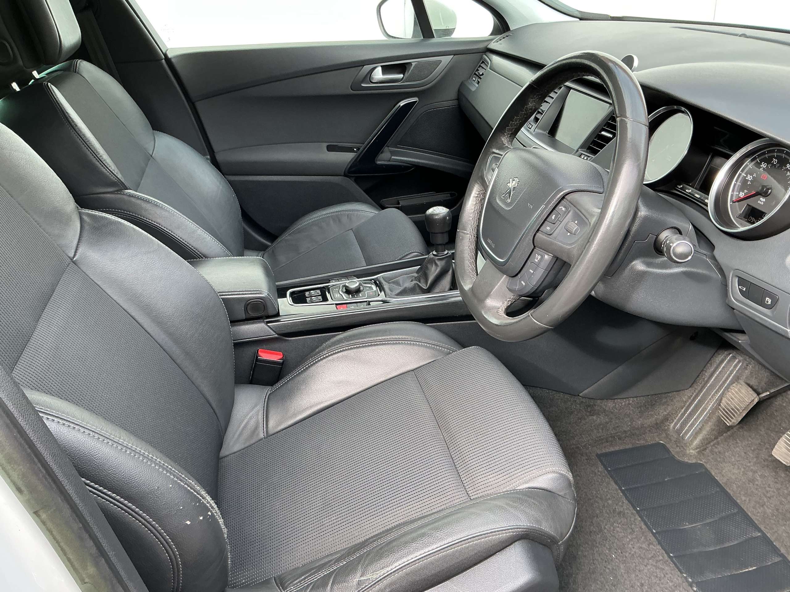 2014 PEUGEOT 508 SW 2014 PEUGEOT 508 SW