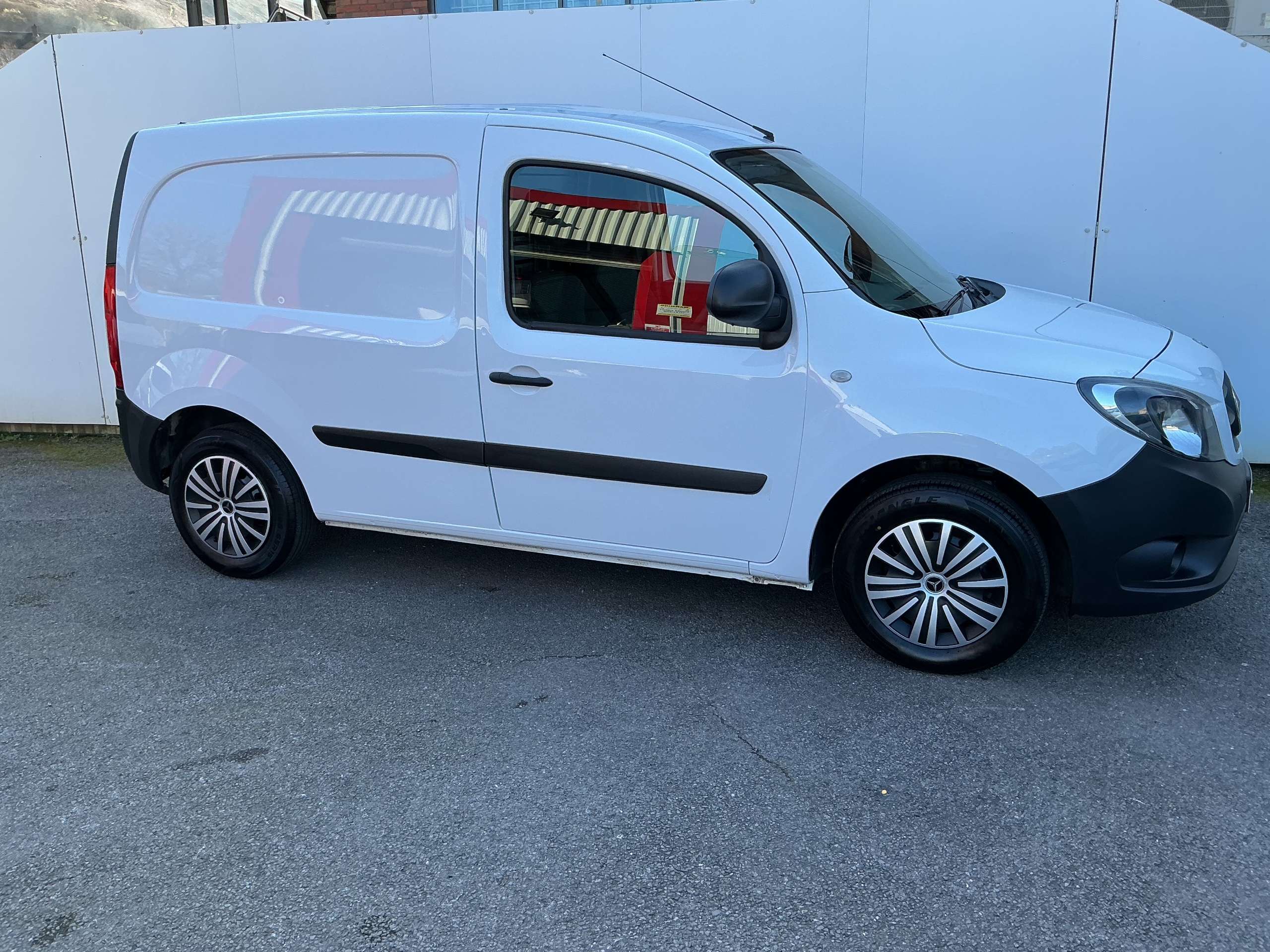A 2020 MERCEDES-BENZ CITAN 1.5 109 CDI Pure Panel Van 5dr Diesel Manual L2 Euro 6 (94 ps) A 2020 MERCEDES-BENZ CITAN 1.5 109 CDI Pure Panel Van 5dr Diesel Manual L2 Euro 6 (94 ps)