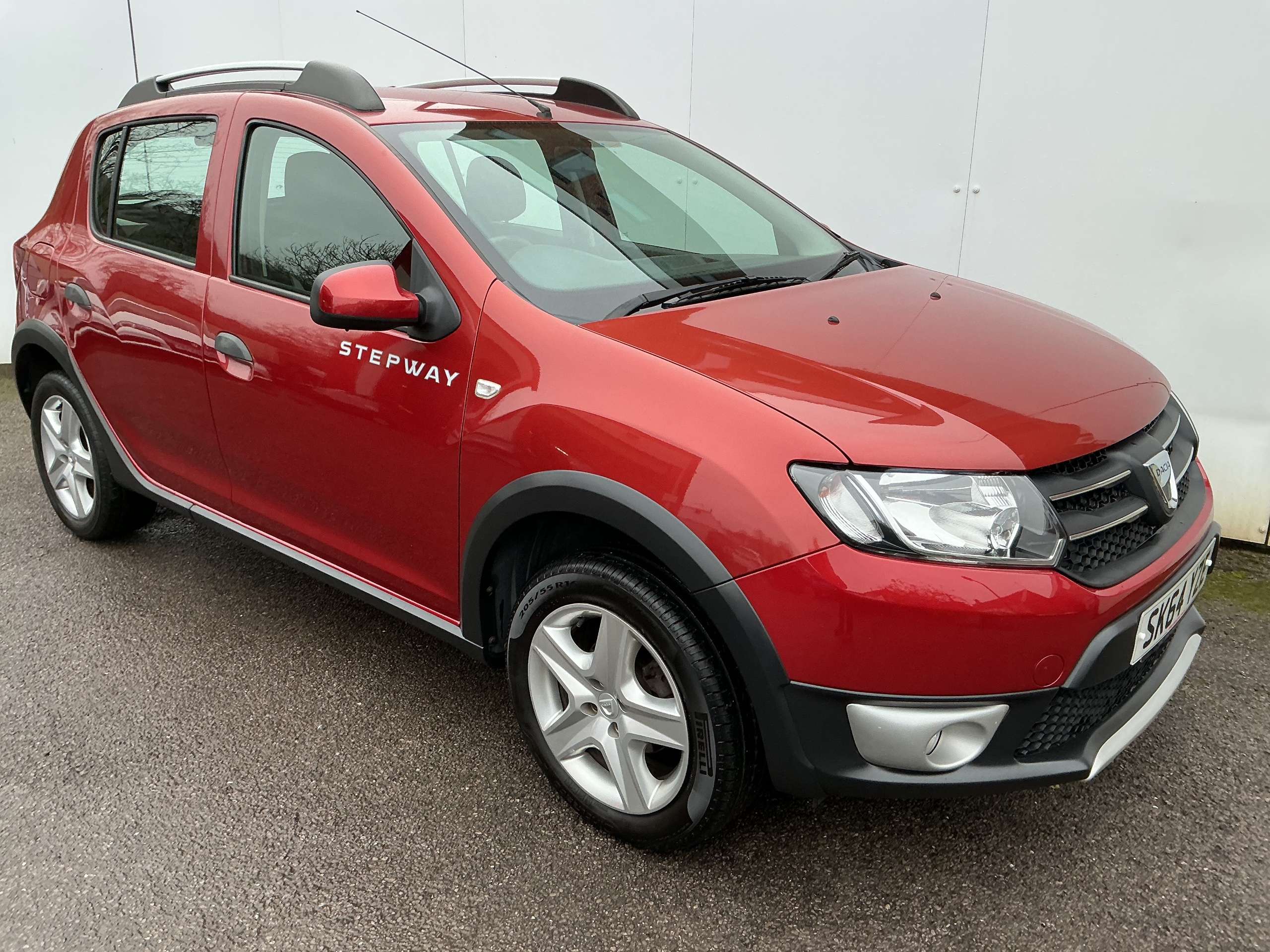 A 2014 DACIA SANDERO STEPWAY 1.5 dCi Laureate Hatchback 5dr Diesel Manual Euro 5 (90 ps) A 2014 DACIA SANDERO STEPWAY 1.5 dCi Laureate Hatchback 5dr Diesel Manual Euro 5 (90 ps)