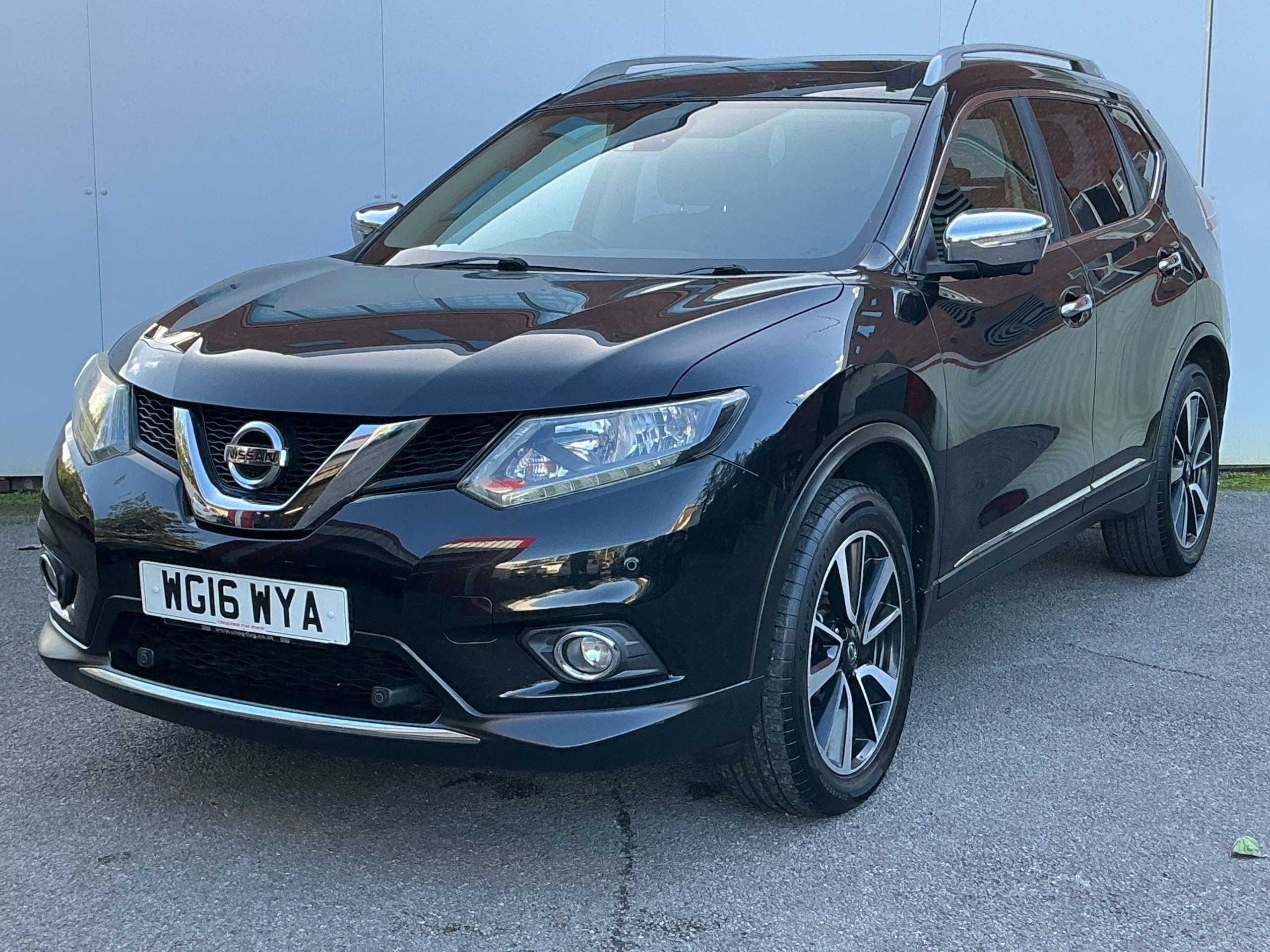 A 2016 NISSAN X-TRAIL 1.6 dCi n-tec SUV 5dr Diesel Manual Euro 6 (s/s) (130 ps) A 2016 NISSAN X-TRAIL 1.6 dCi n-tec SUV 5dr Diesel Manual Euro 6 (s/s) (130 ps)