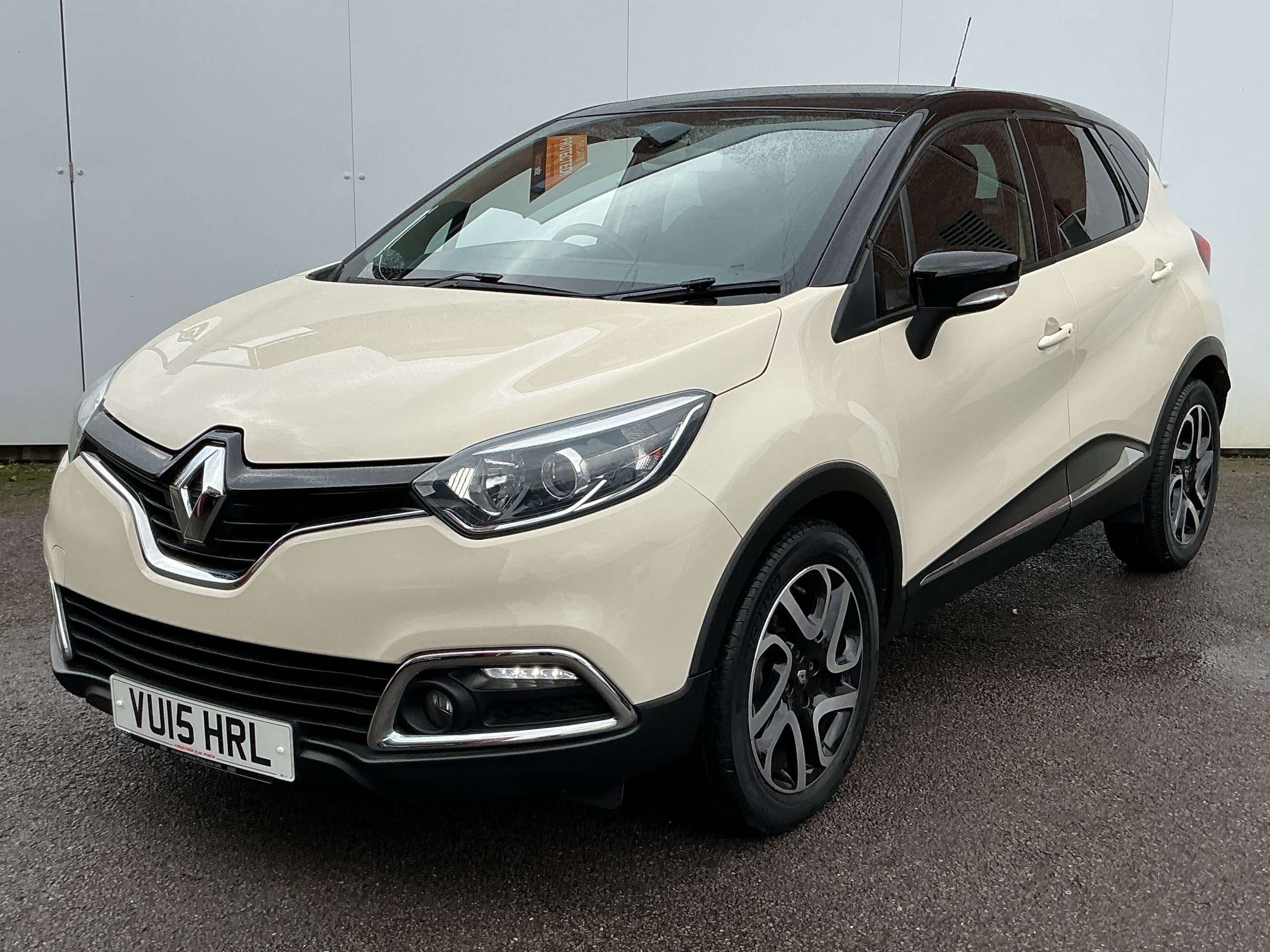 2015 RENAULT CAPTUR 2015 RENAULT CAPTUR