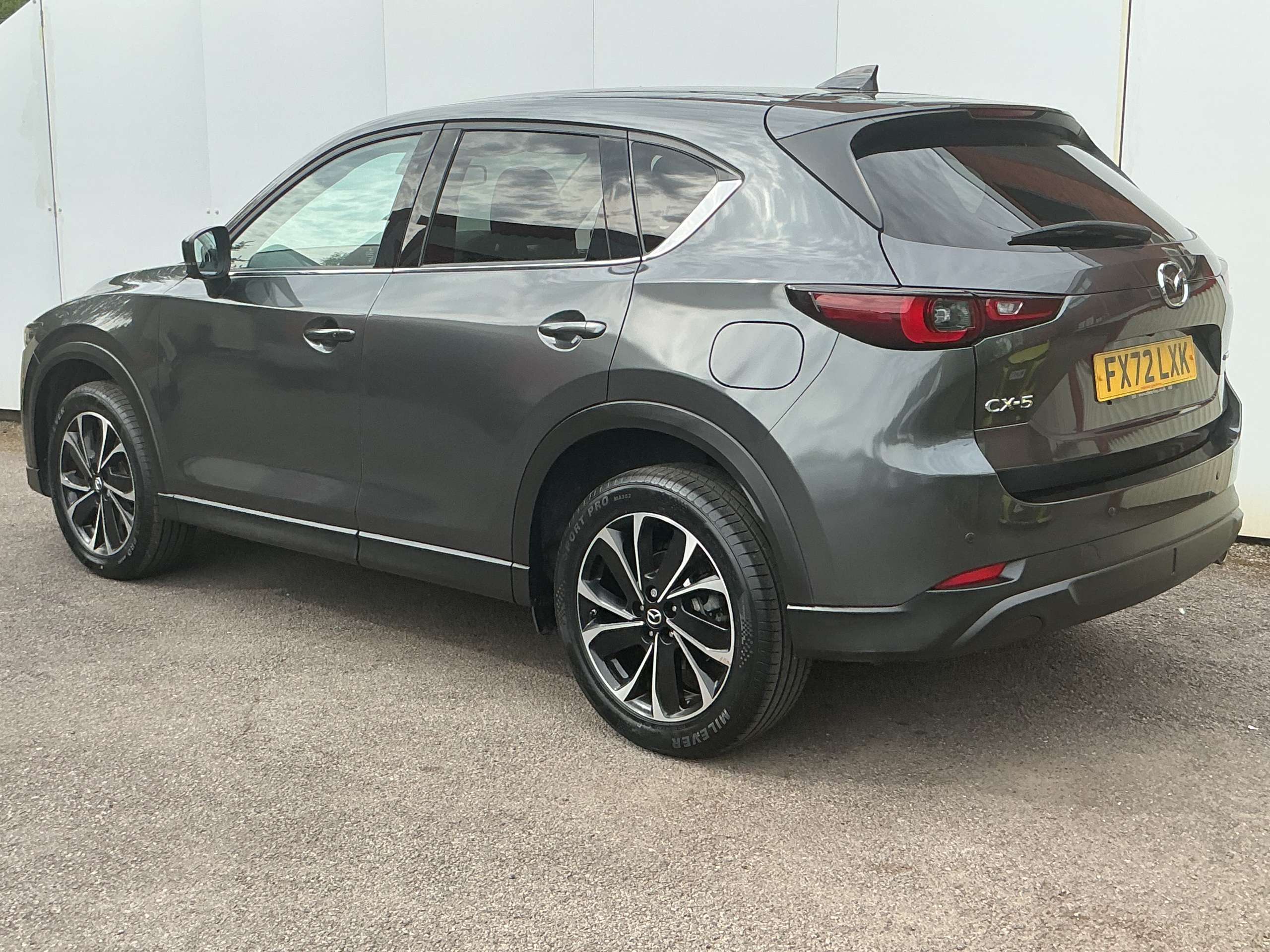 A 2022 MAZDA CX-5 2.2 SKYACTIV-D Sport SUV 5dr Diesel Auto Euro 6 (s/s) (184 ps) A 2022 MAZDA CX-5 2.2 SKYACTIV-D Sport SUV 5dr Diesel Auto Euro 6 (s/s) (184 ps)