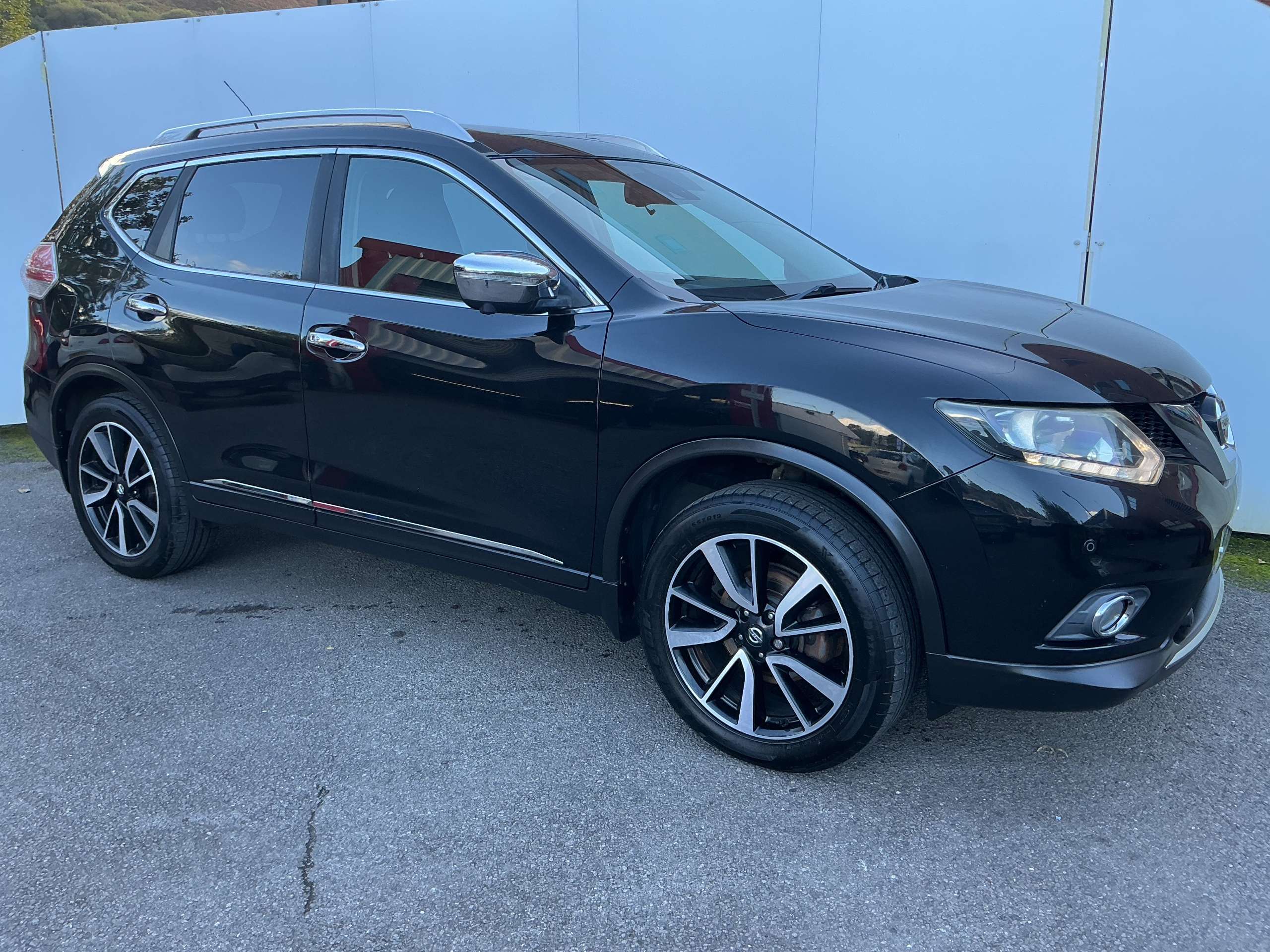 A 2016 NISSAN X-TRAIL 1.6 dCi n-tec SUV 5dr Diesel Manual Euro 6 (s/s) (130 ps) A 2016 NISSAN X-TRAIL 1.6 dCi n-tec SUV 5dr Diesel Manual Euro 6 (s/s) (130 ps)