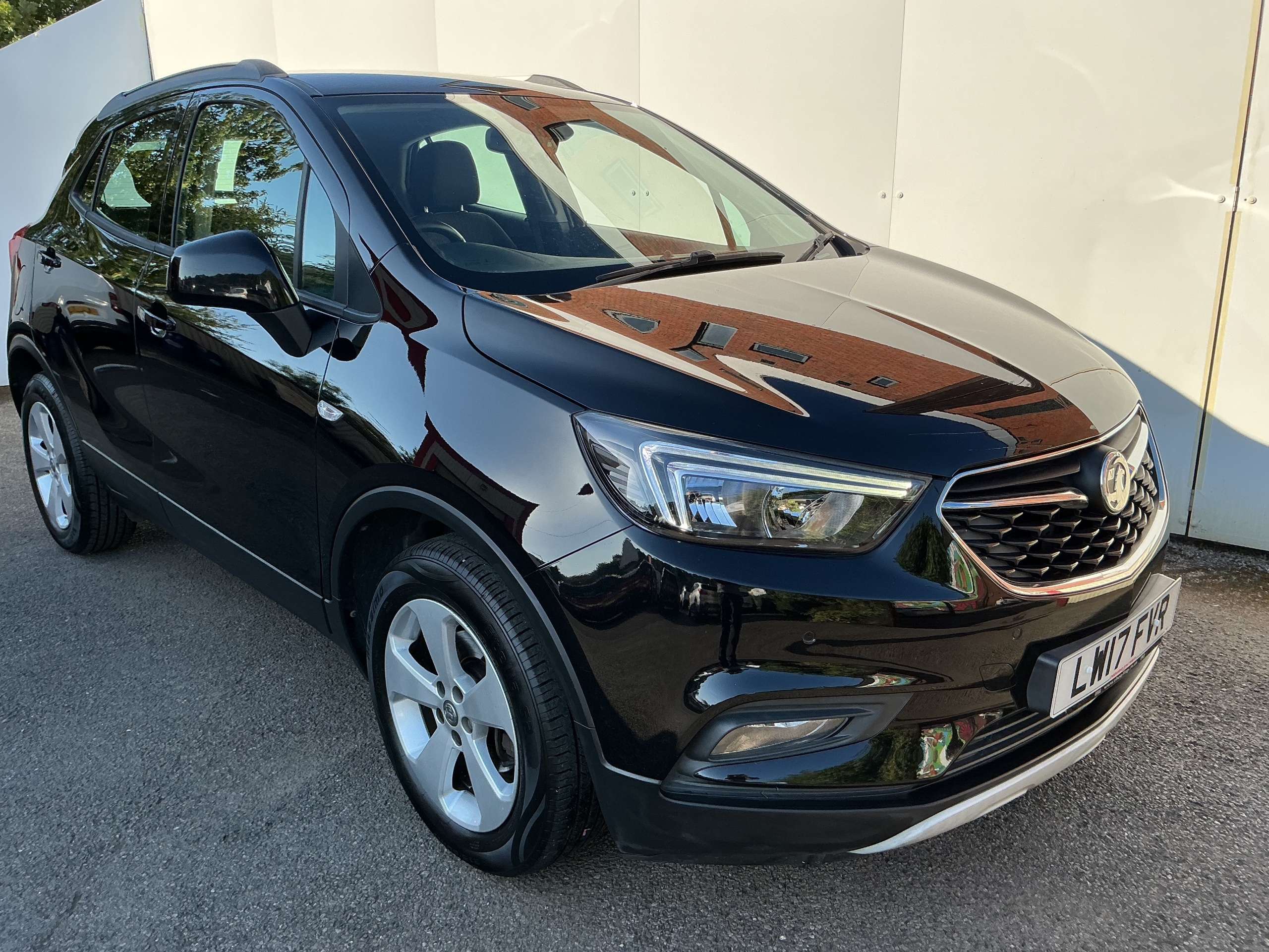 A 2017 VAUXHALL MOKKA X 1.6 CDTi ecoFLEX Active SUV 5dr Diesel Manual Euro 6 (s/s) 17in Alloy (110 ps) A 2017 VAUXHALL MOKKA X 1.6 CDTi ecoFLEX Active SUV 5dr Diesel Manual Euro 6 (s/s) 17in Alloy (110 ps)