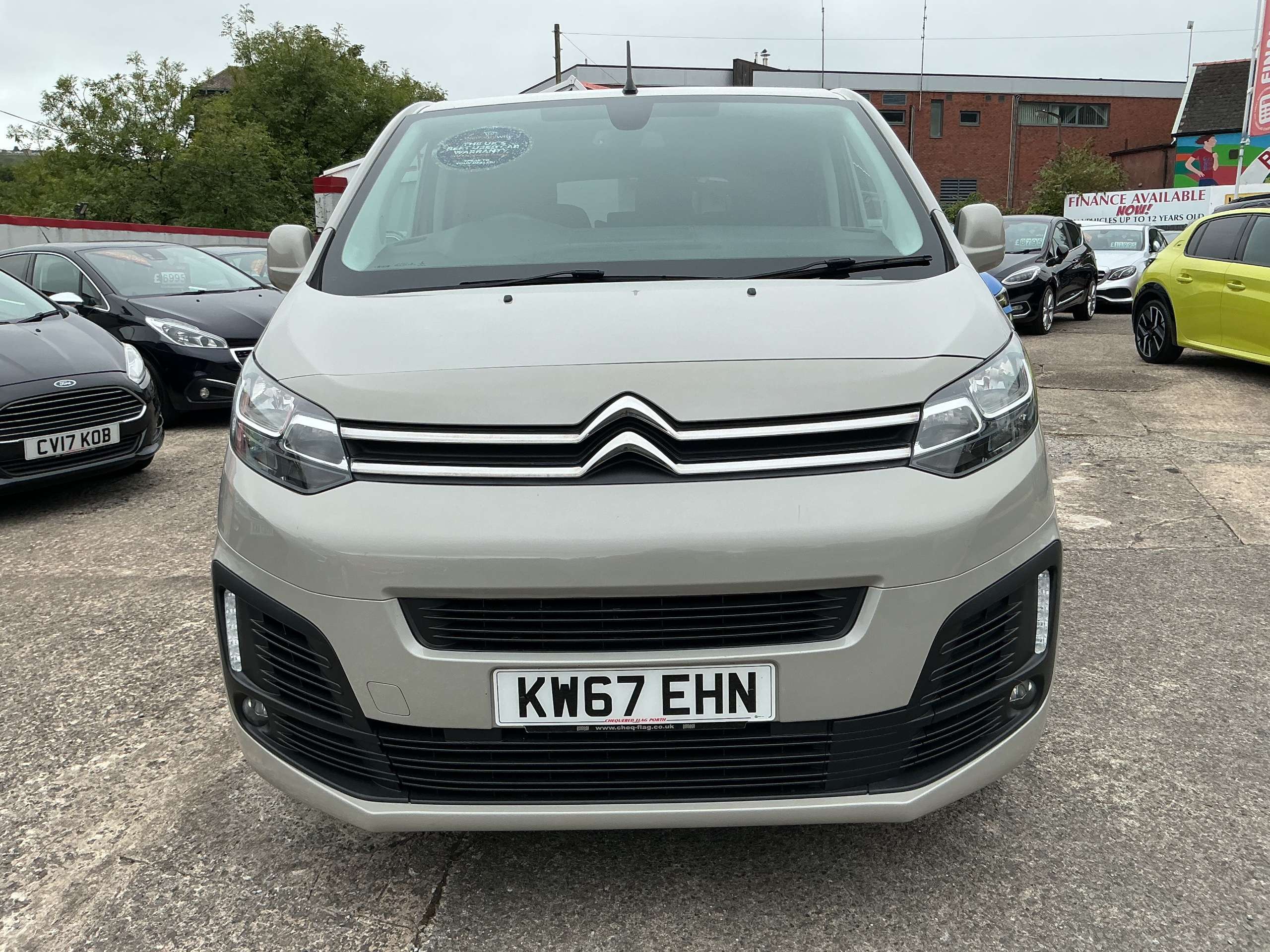 A 2017 CITROEN SPACETOURER 1.6 BlueHDi Business M MPV 5dr Diesel Manual MWB Euro 6 (s/s) (115 ps) A 2017 CITROEN SPACETOURER 1.6 BlueHDi Business M MPV 5dr Diesel Manual MWB Euro 6 (s/s) (115 ps)