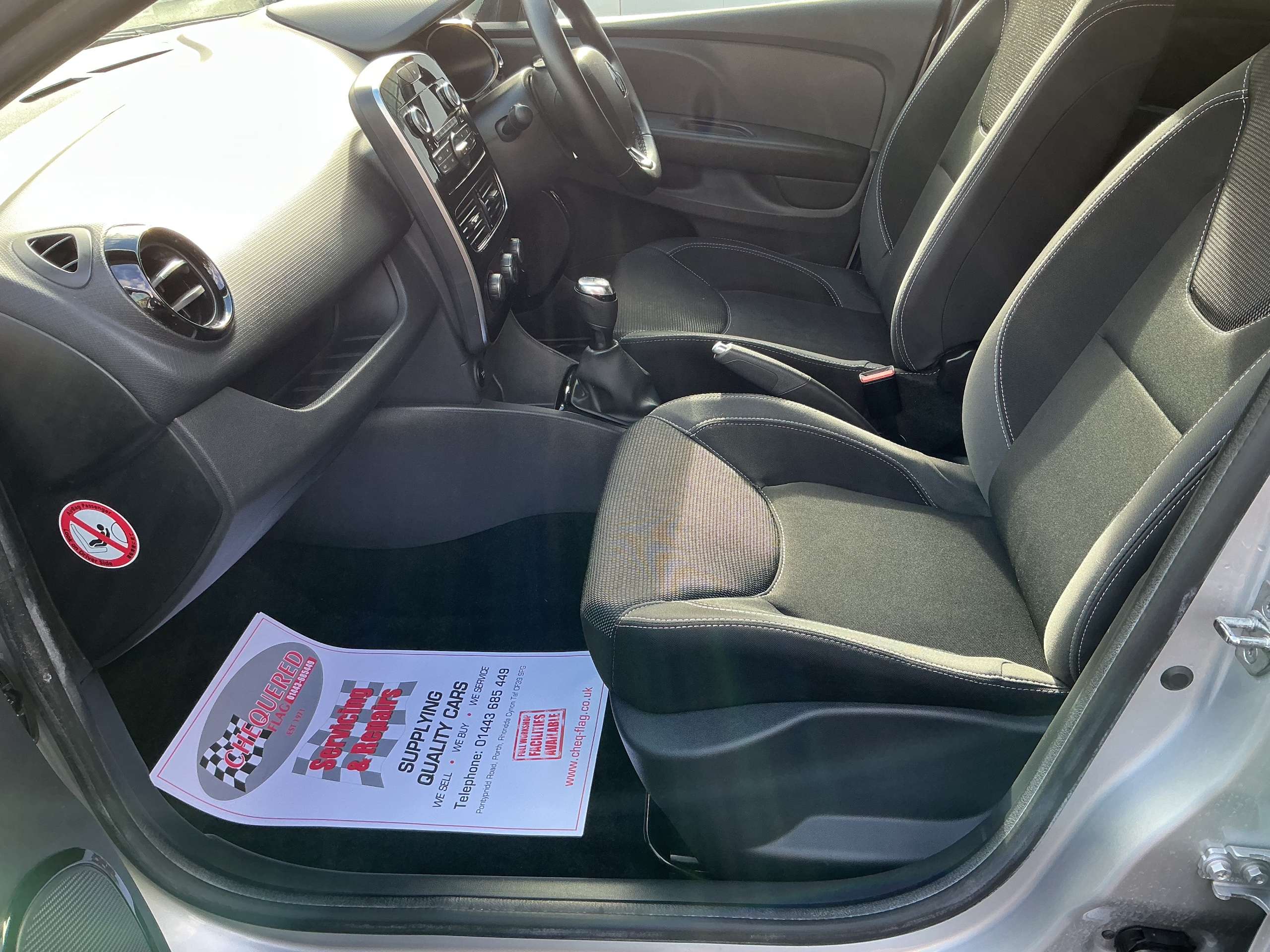 2019 RENAULT CLIO 2019 RENAULT CLIO