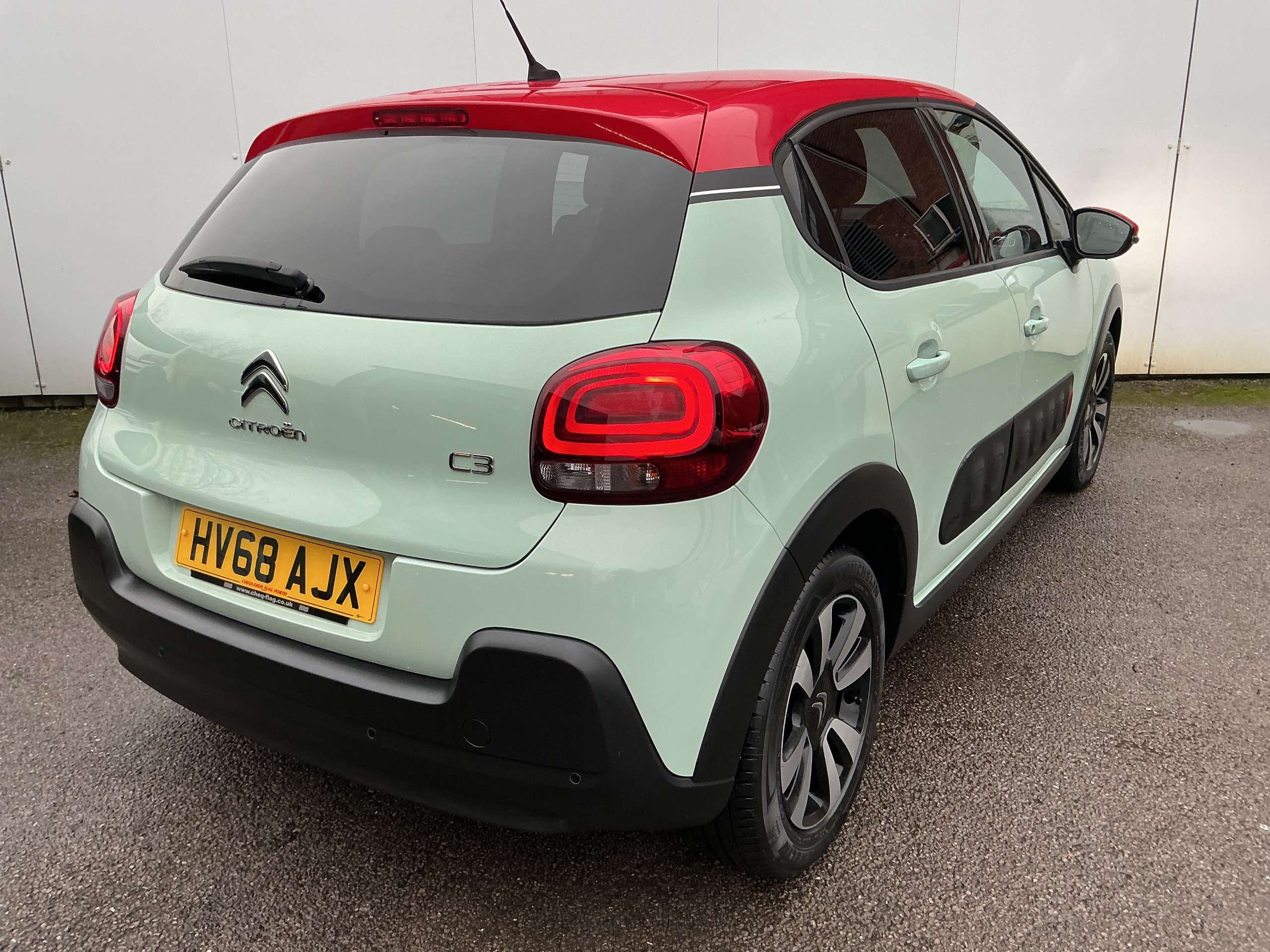 A 2018 CITROEN C3 1.2 PureTech Flair Hatchback 5dr Petrol Manual Euro 6 (82 ps) A 2018 CITROEN C3 1.2 PureTech Flair Hatchback 5dr Petrol Manual Euro 6 (82 ps)
