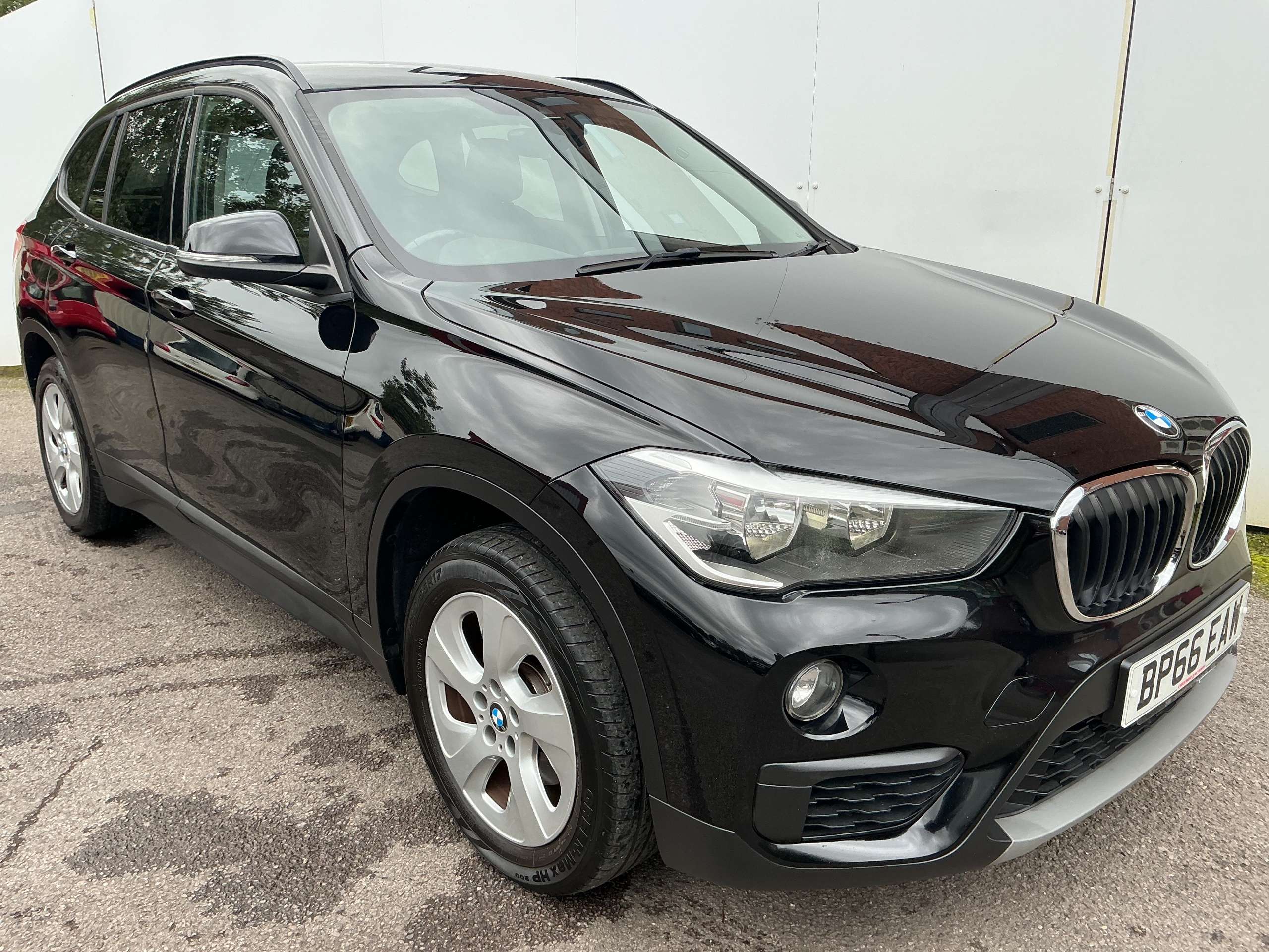 A 2016 BMW X1 2.0 18d SE SUV 5dr Diesel Manual sDrive Euro 6 (s/s) (150 ps) A 2016 BMW X1 2.0 18d SE SUV 5dr Diesel Manual sDrive Euro 6 (s/s) (150 ps)