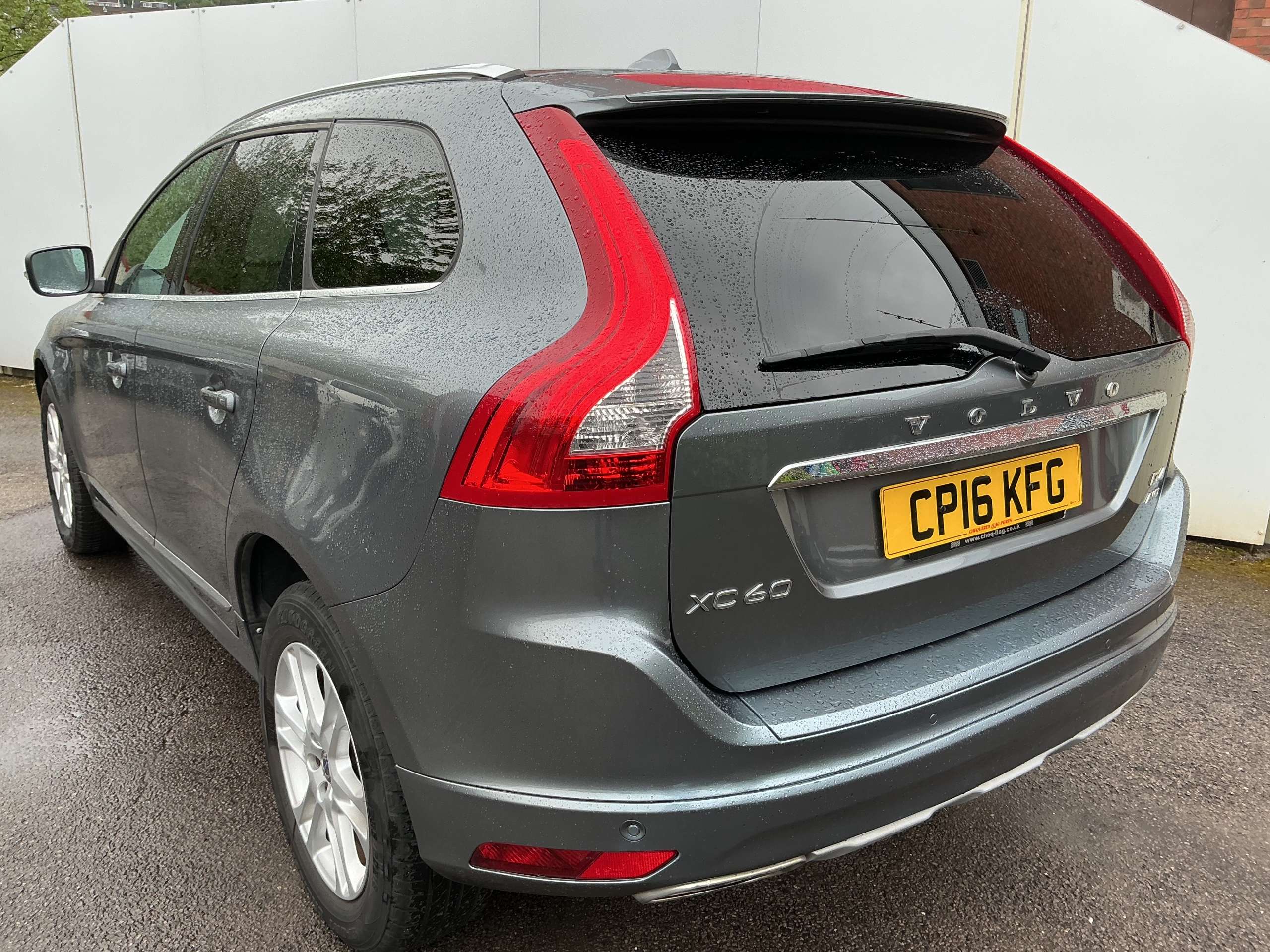 2016 VOLVO XC60 2016 VOLVO XC60