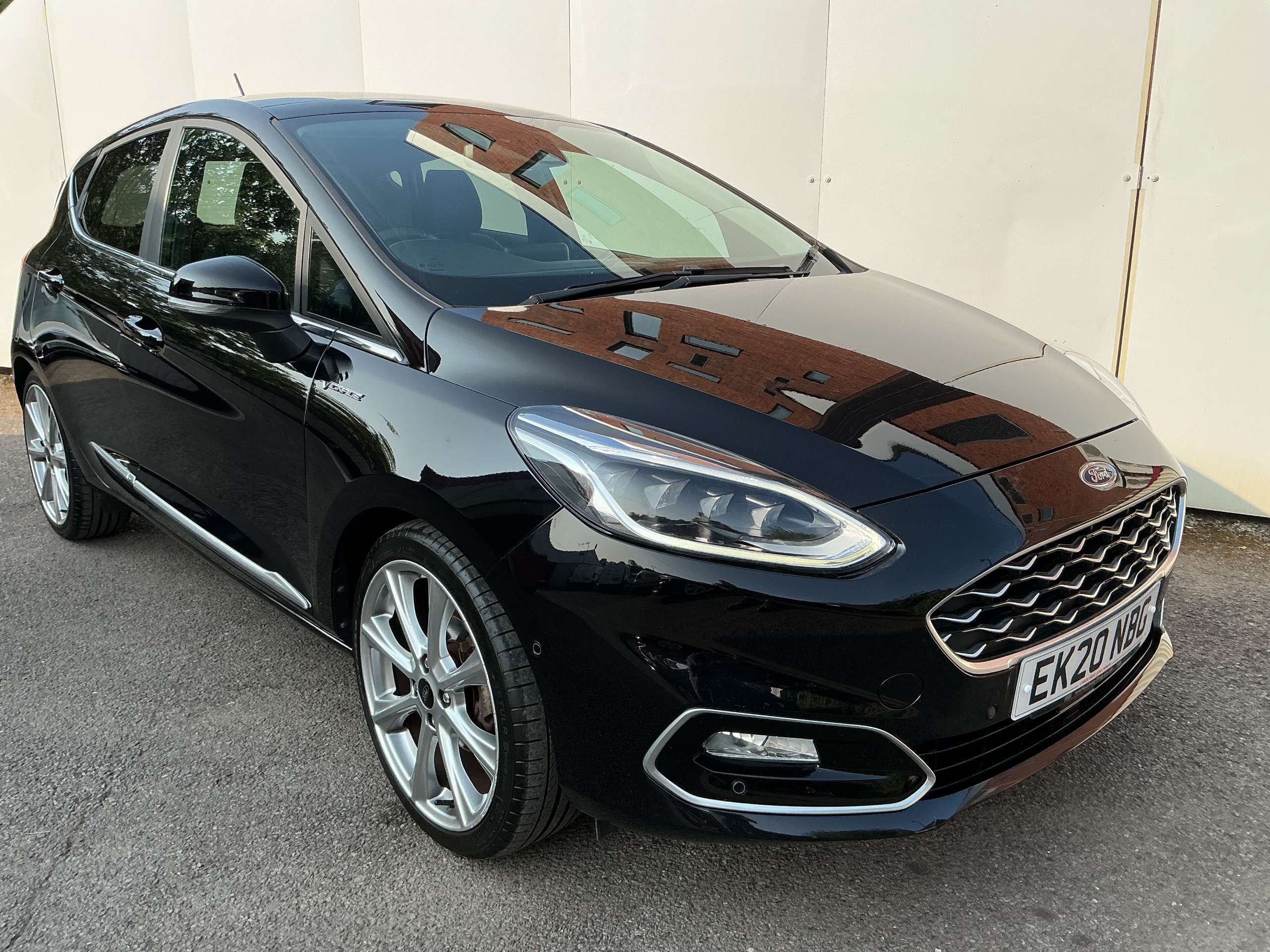 A 2020 FORD FIESTA 1.5 TDCi Vignale Edition Hatchback 5dr Diesel Manual Euro 6 (s/s) (85 ps) A 2020 FORD FIESTA 1.5 TDCi Vignale Edition Hatchback 5dr Diesel Manual Euro 6 (s/s) (85 ps)