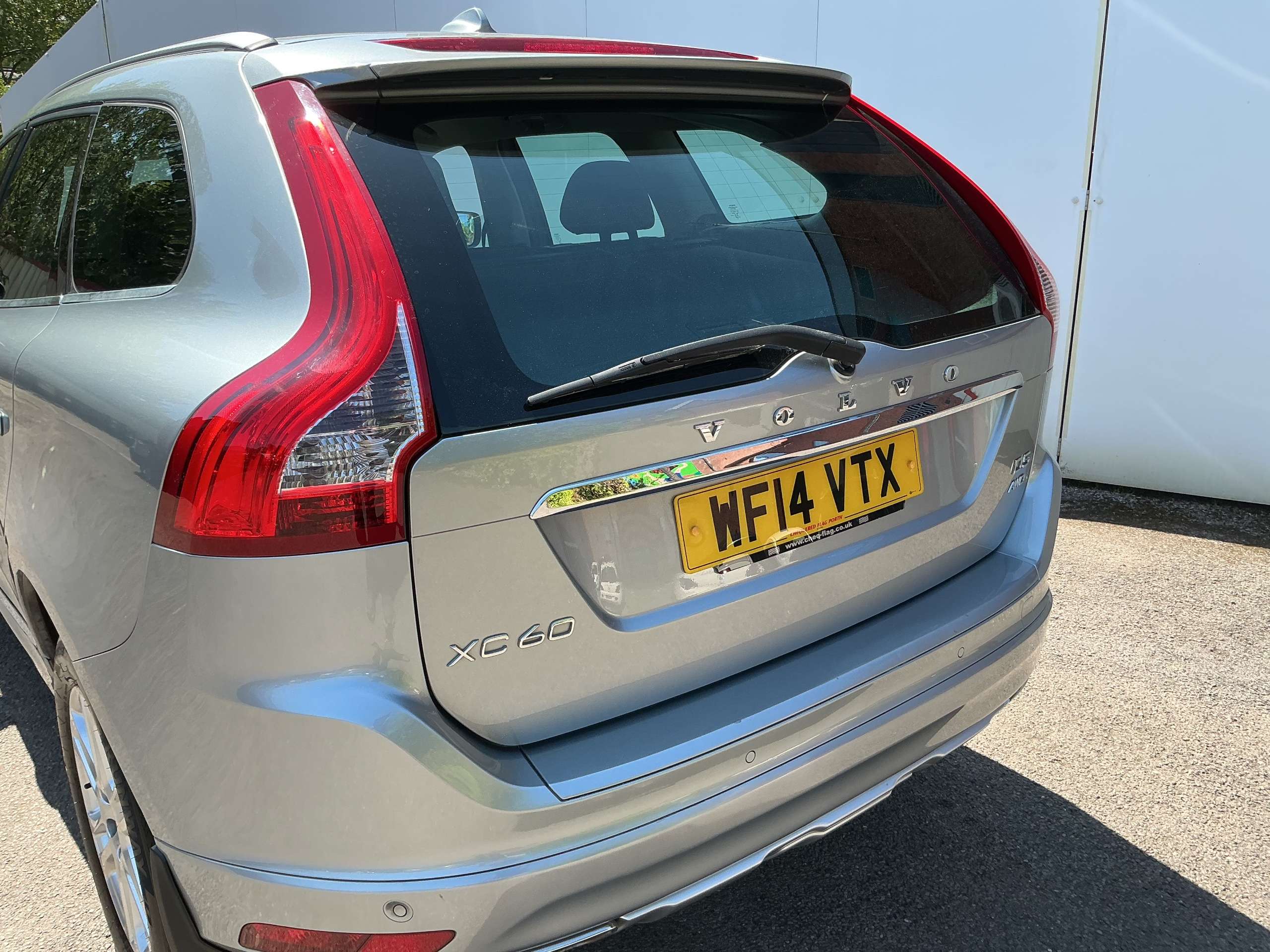 2014 VOLVO XC60 2014 VOLVO XC60