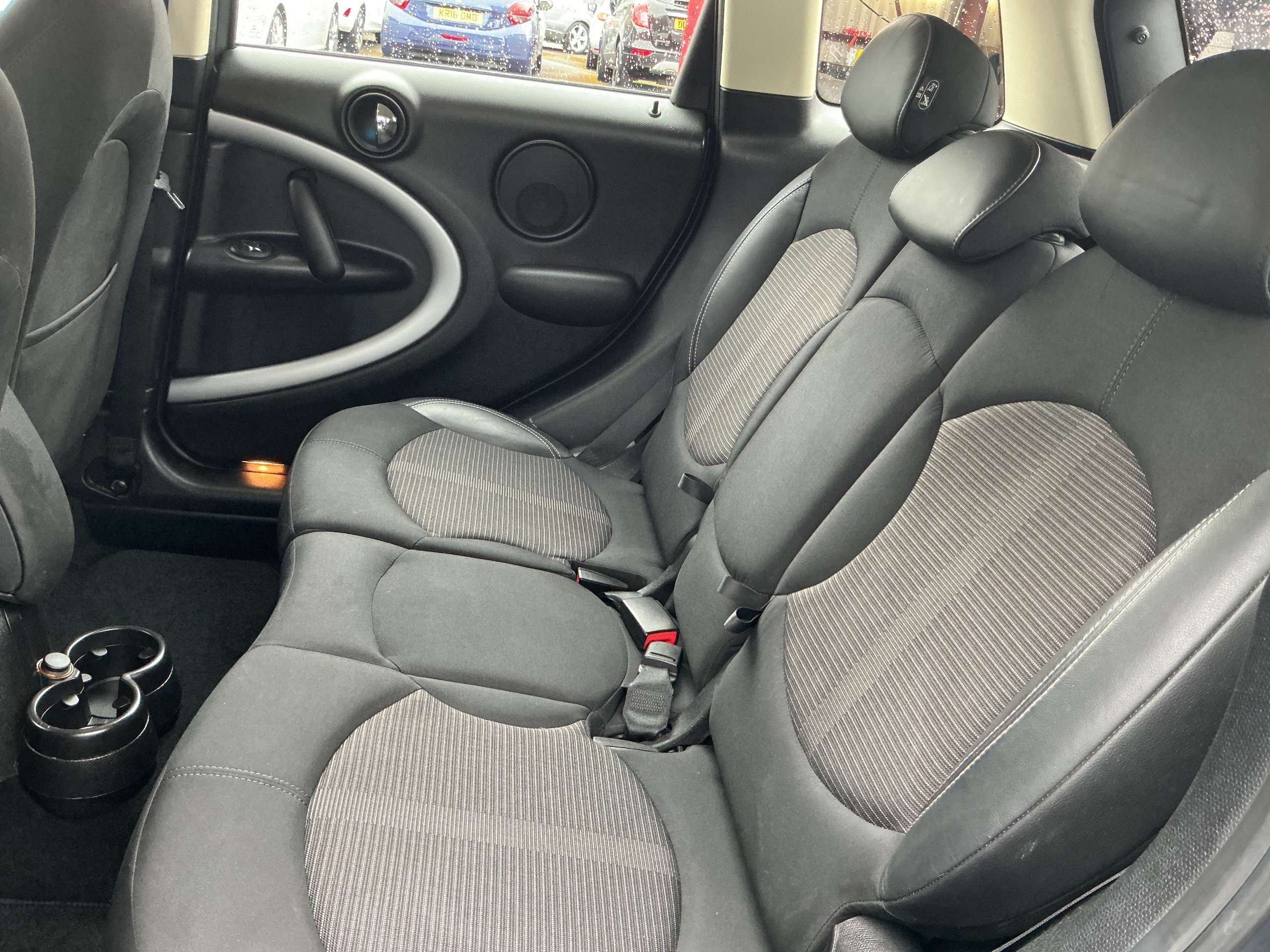 2015 MINI COUNTRYMAN 2015 MINI COUNTRYMAN